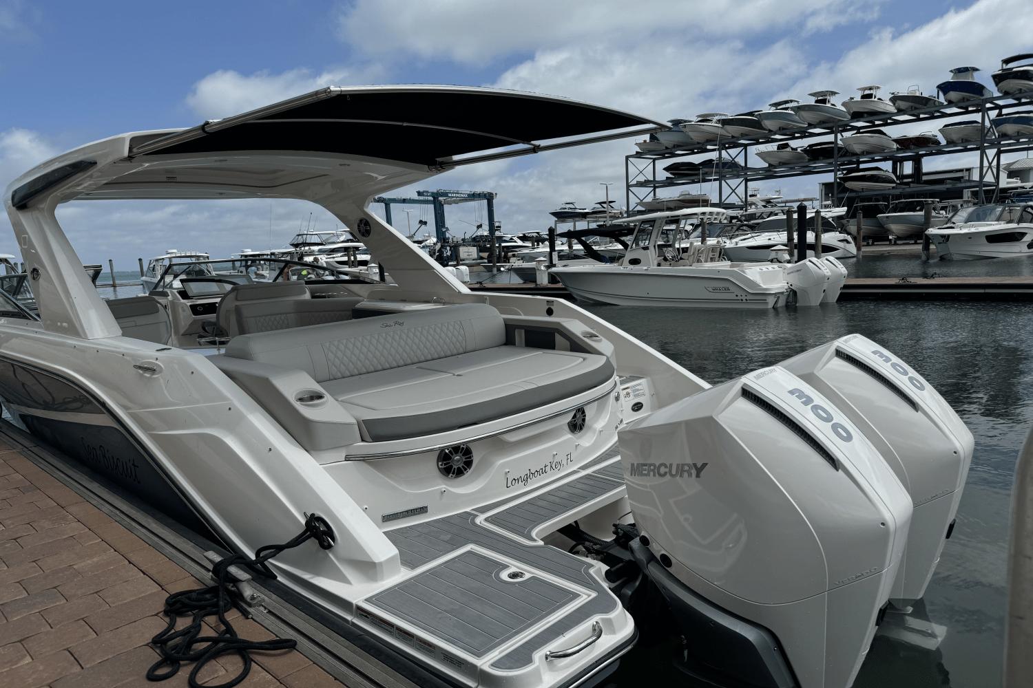 Sea Ray Slx Ob Hmy Yachts