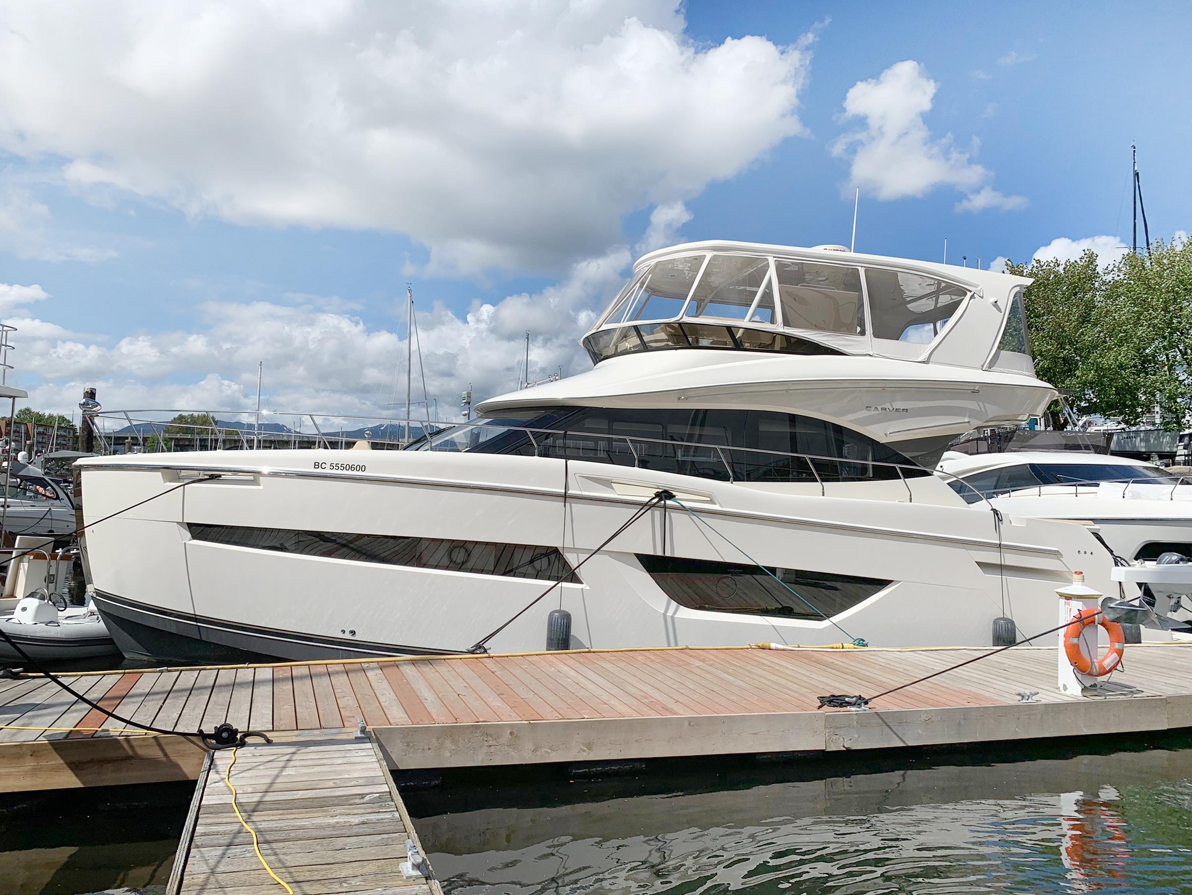 2017 Carver C52 Command Bridge Motor Yacht For Sale YachtWorld