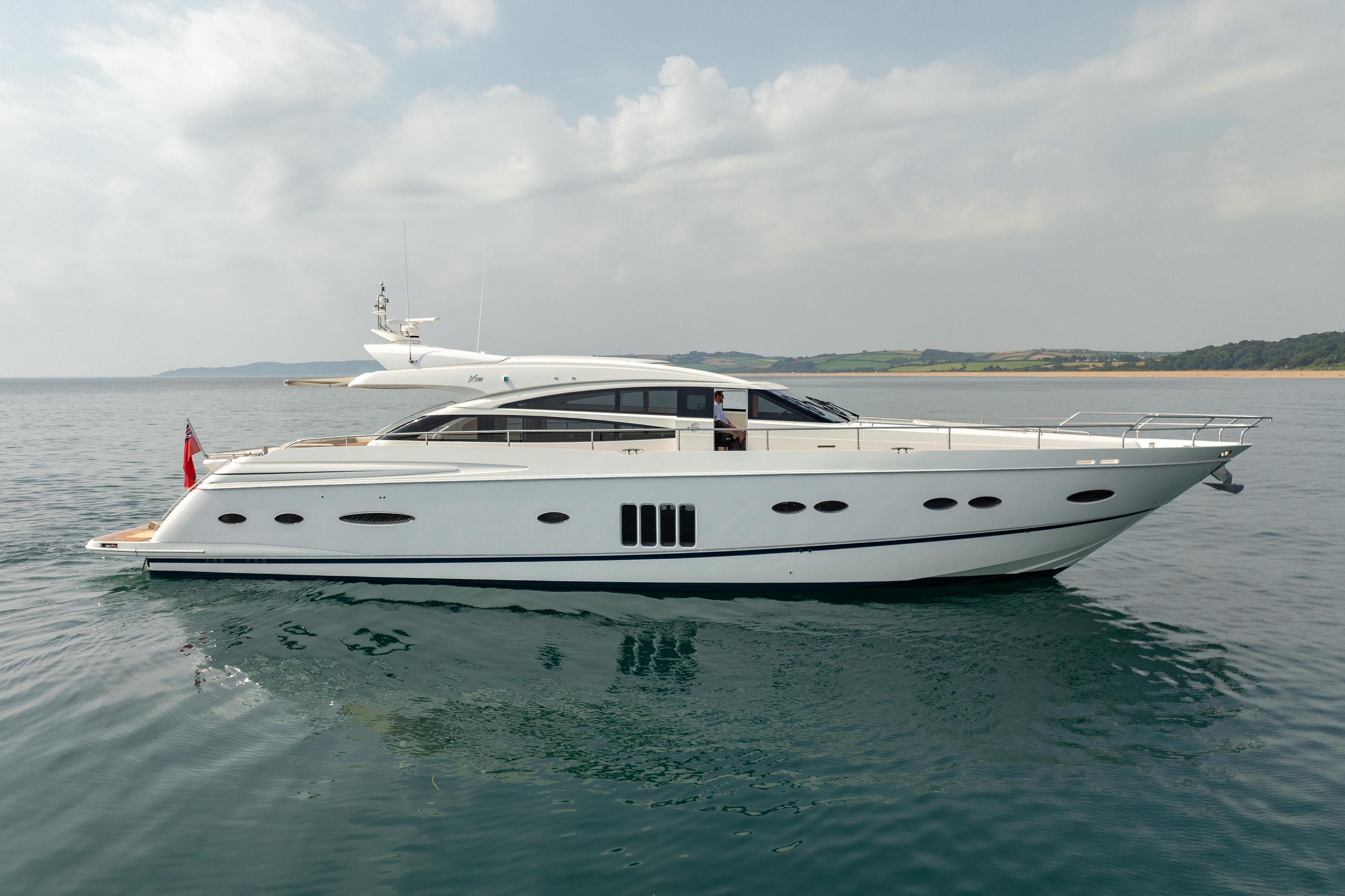 Tweedehands Princess Yachts V Devon Yachtfocus