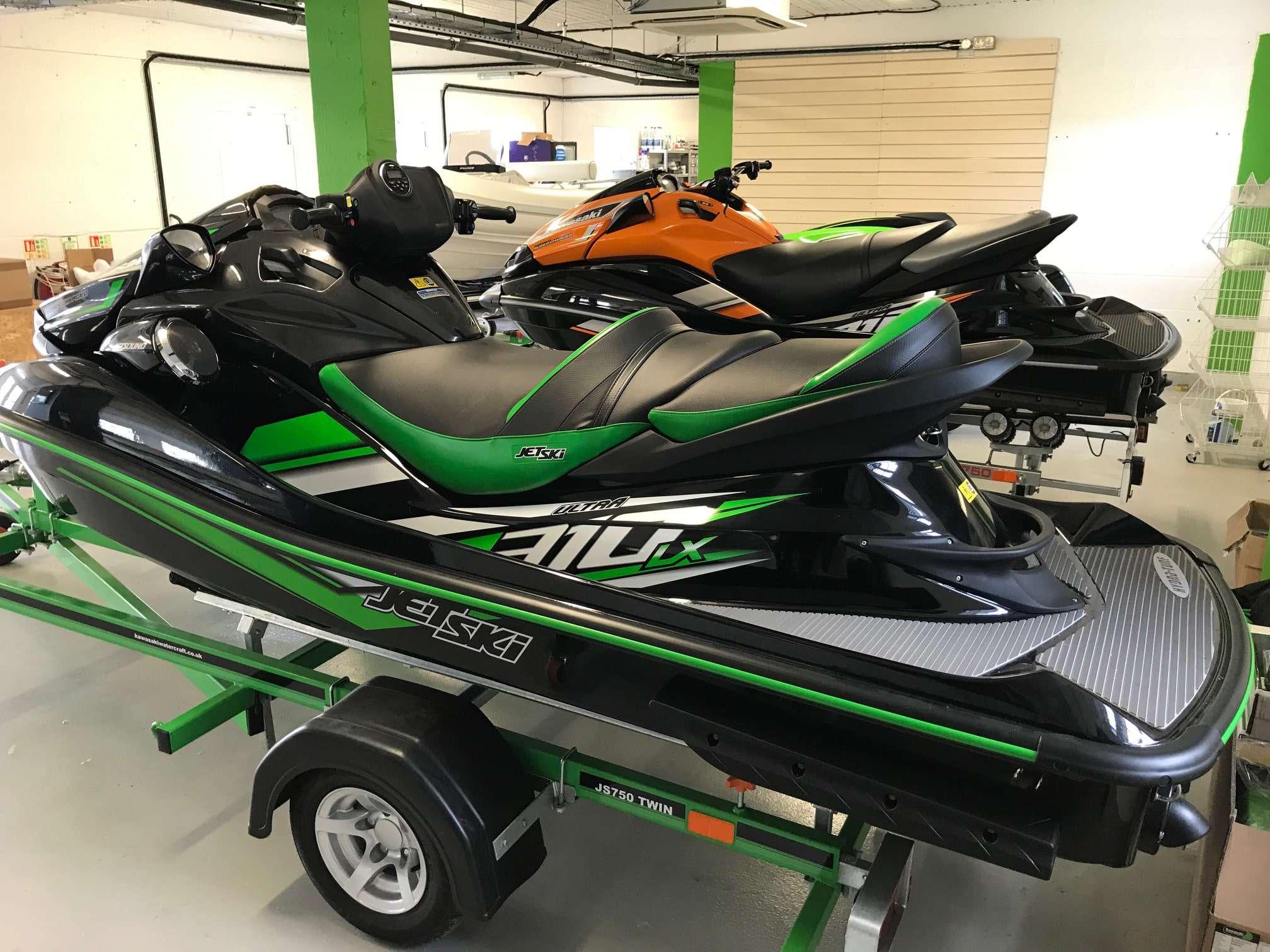 2021 Kawasaki Ultra 310LX Ski Wakeboard båd til salg YachtWorld