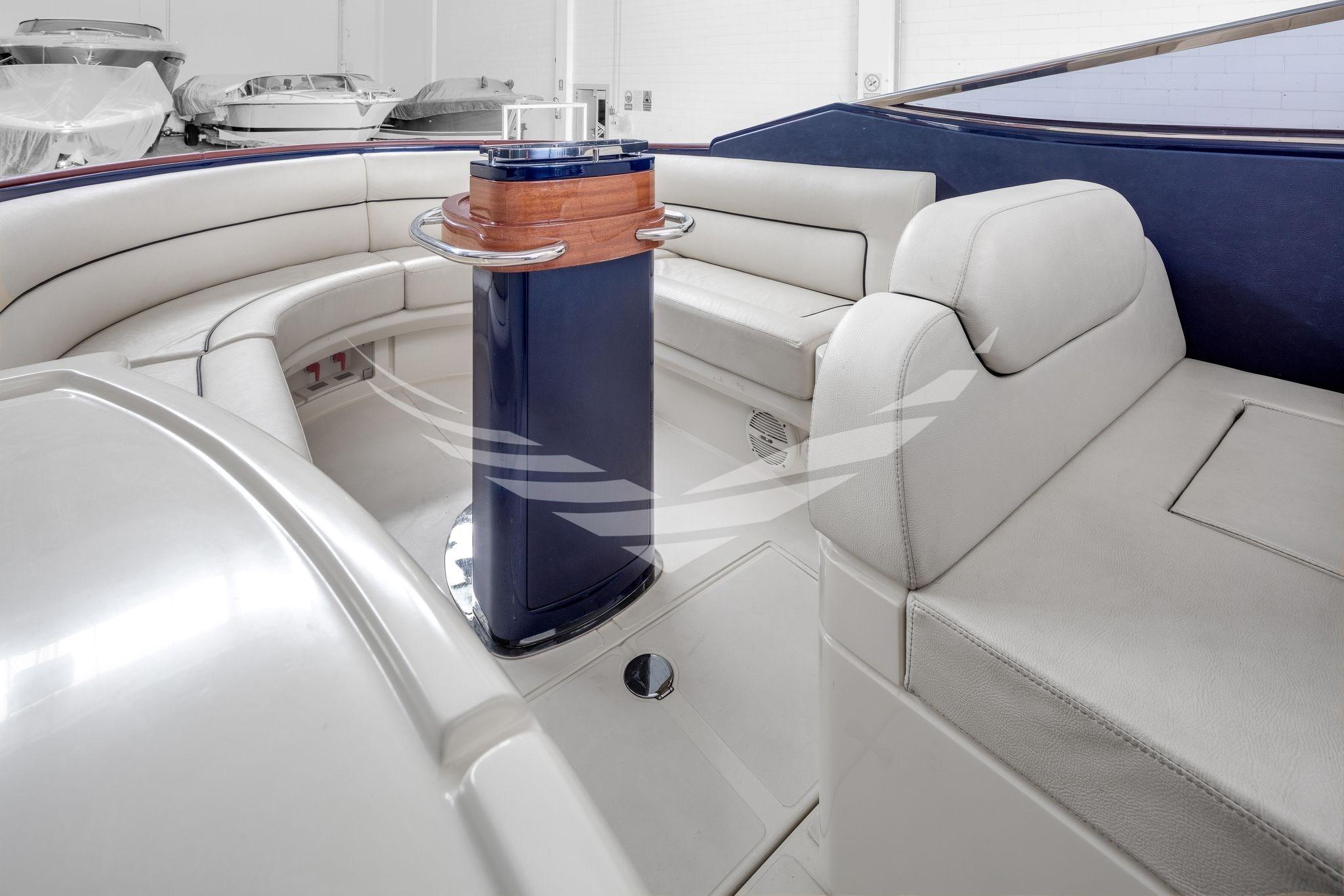 Riva Aquariva Express Cruiser For Sale Yachtworld