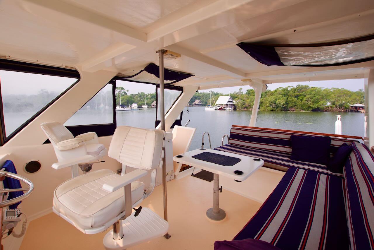 1977 Tollycraft 48 Cockpit Motor Yacht Trawlere Til Salg YachtWorld