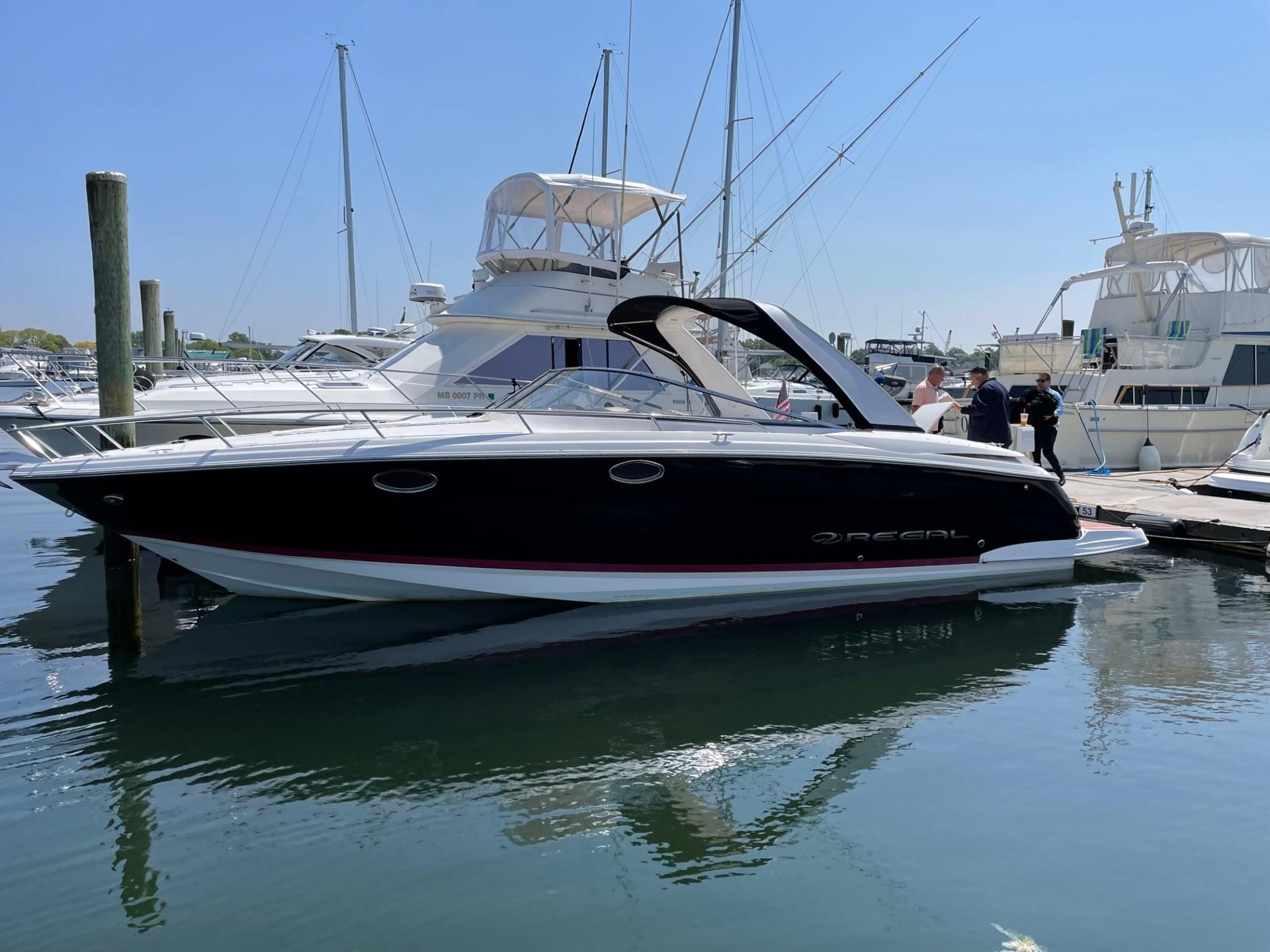 2013 Regal 3550 Cuddy Express Cruiser For Sale YachtWorld