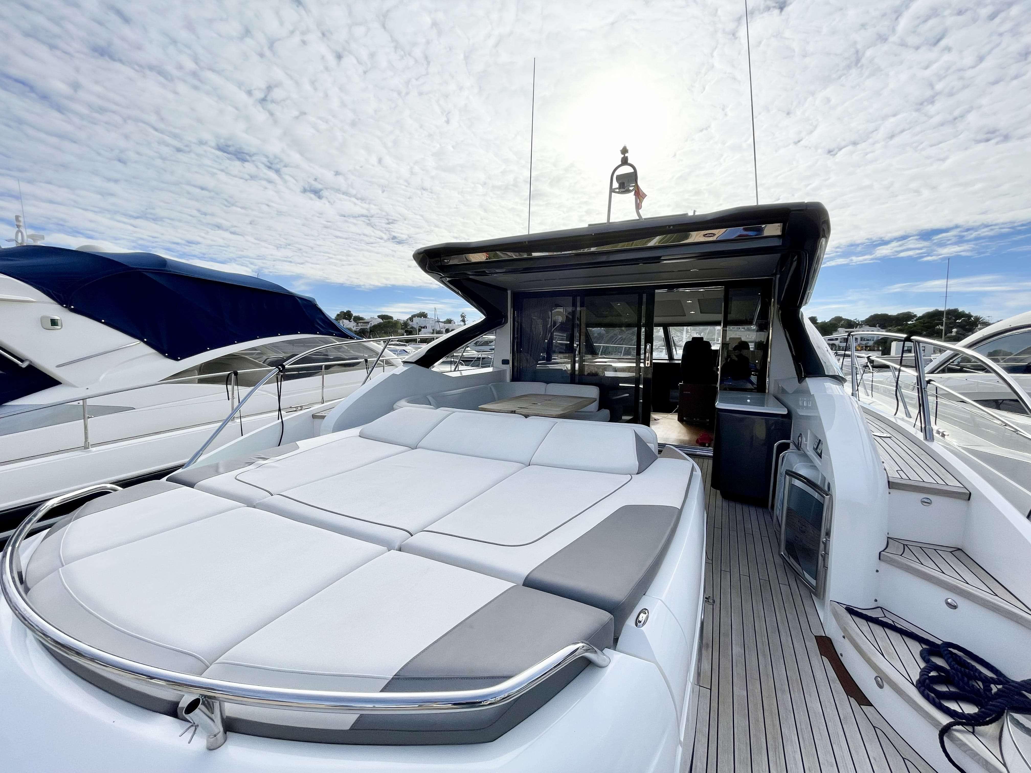 Princess V Deck Yachts Moteur Vendre Yachtworld