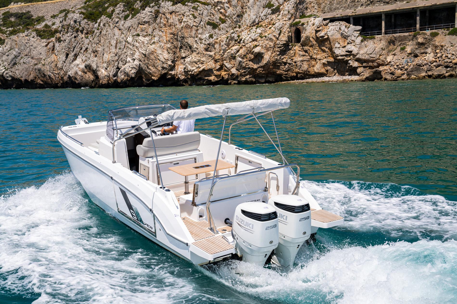 2022 Beneteau Flyer 9 Spacedeck Cruiser For Sale YachtWorld