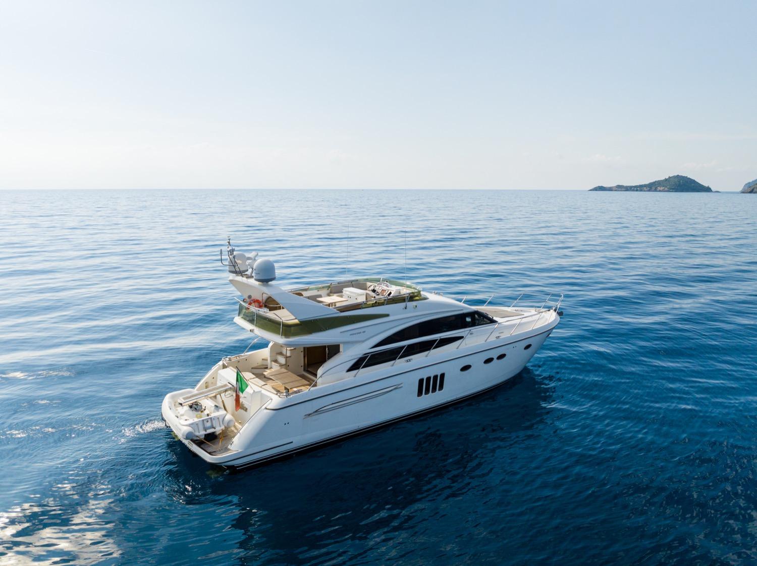 Tweedehands Princess Yachts Flybridge Grosseto Yachtfocus