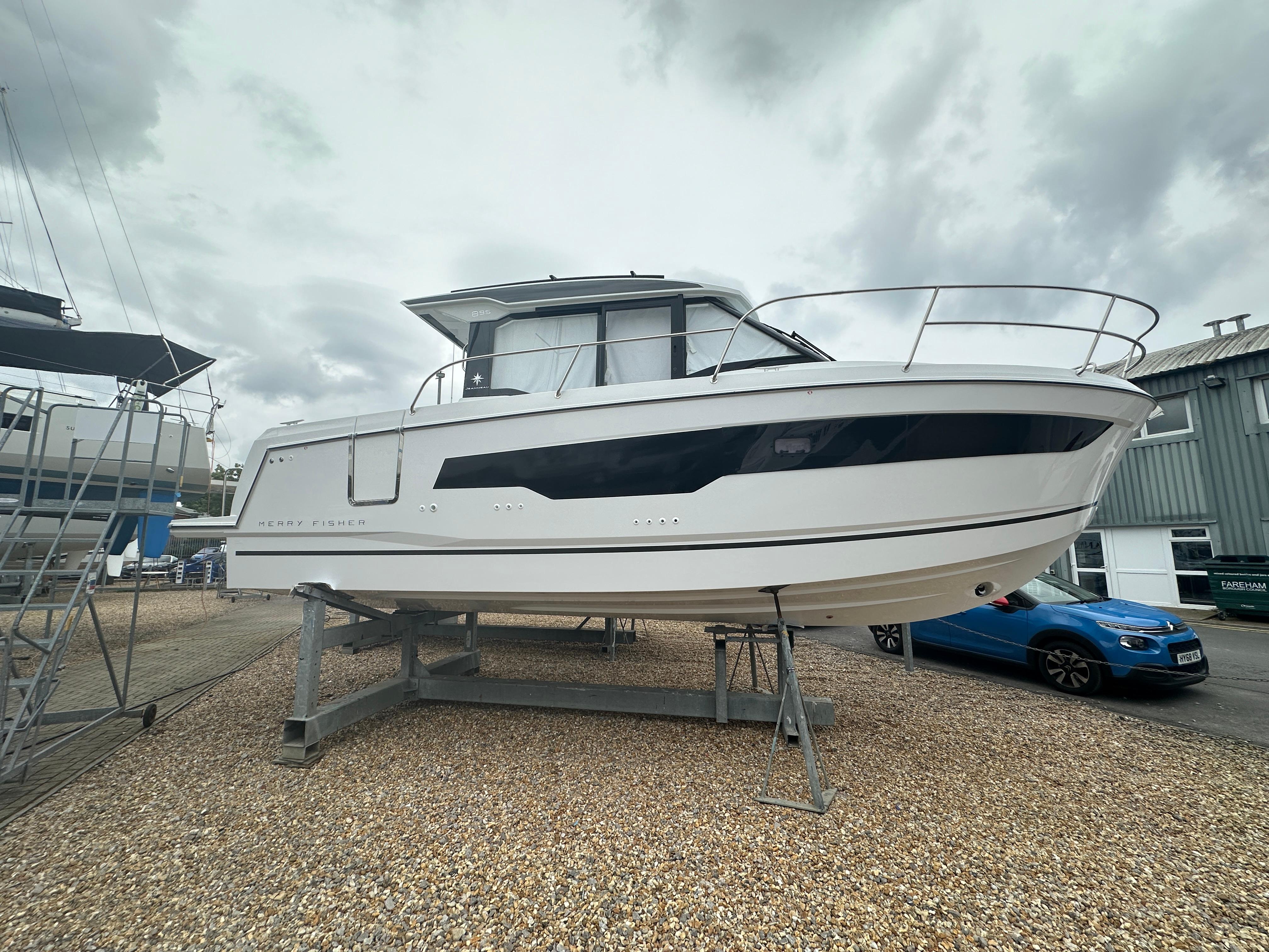 Jeanneau Merry Fisher 895 Series 2 In Stock Now Nuevo En Hampshire