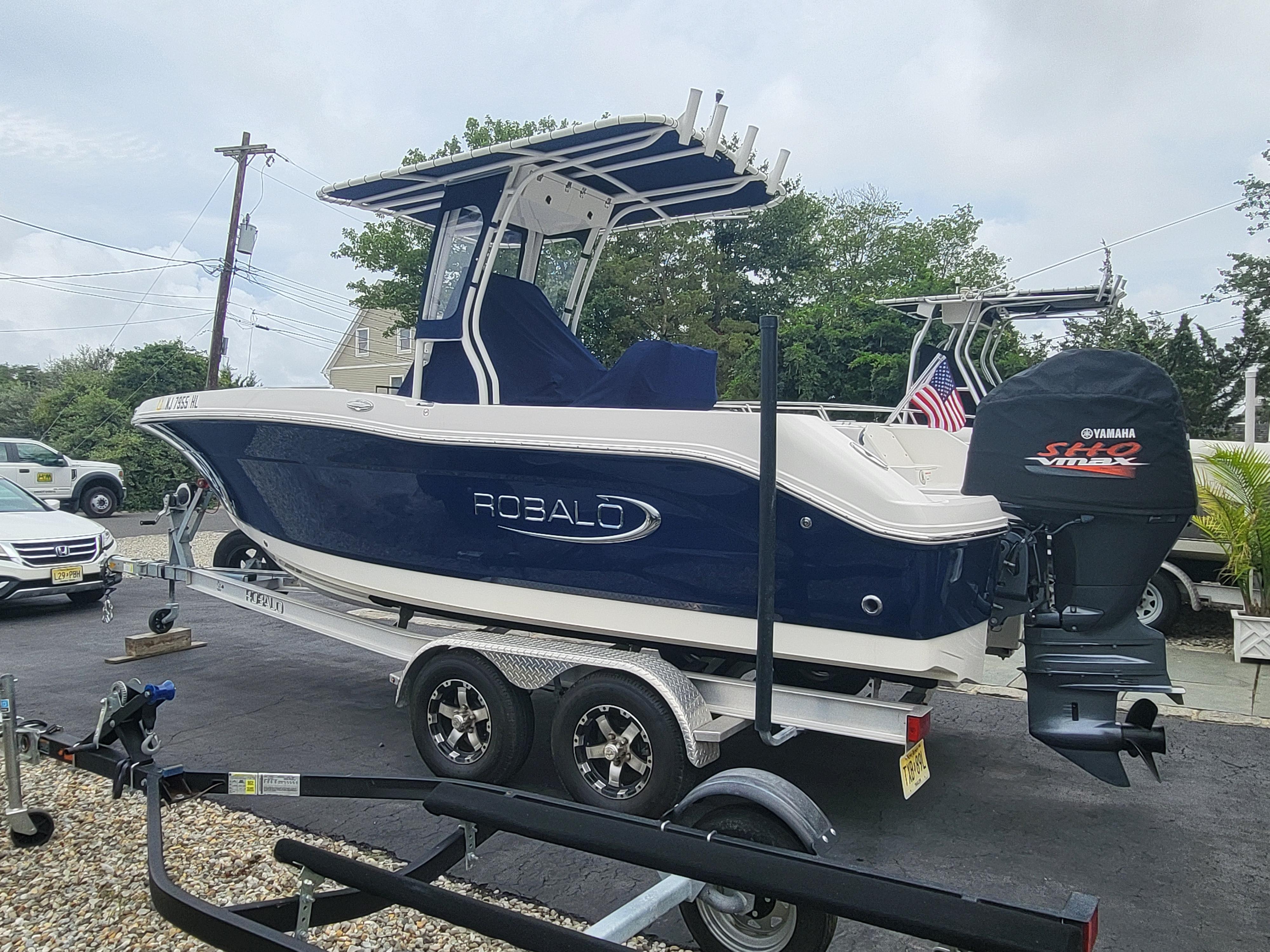 Robalo R Center Console Centre Console For Sale Yachtworld