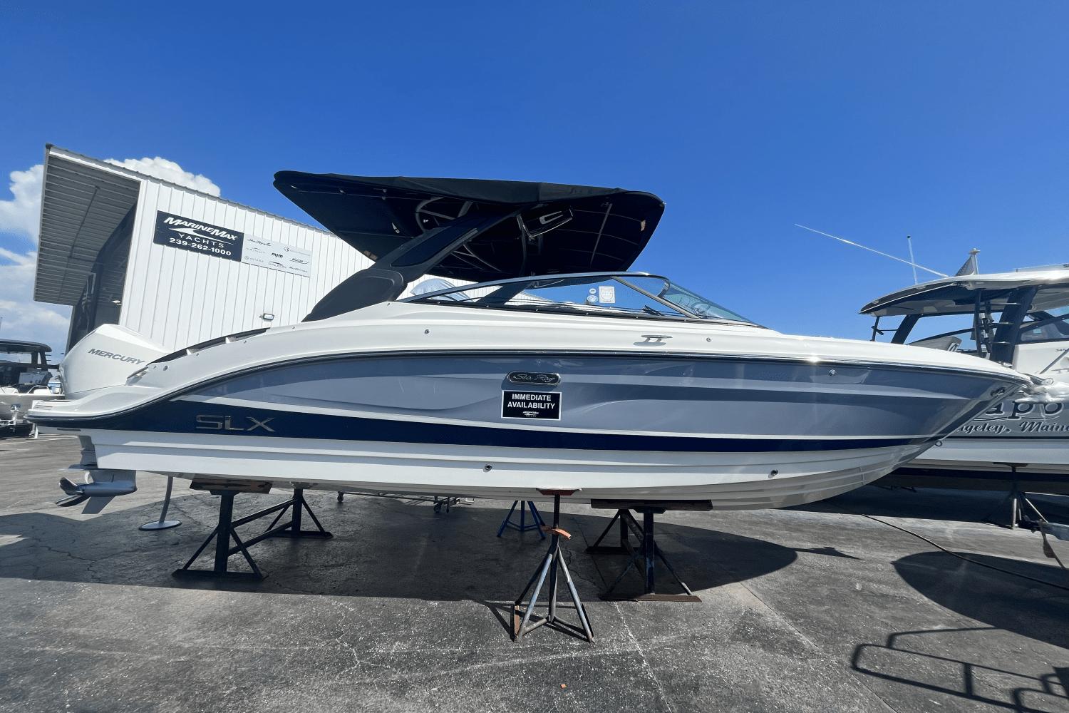 2024 Sea Ray SLX 260 Outboard Runabout For Sale YachtWorld