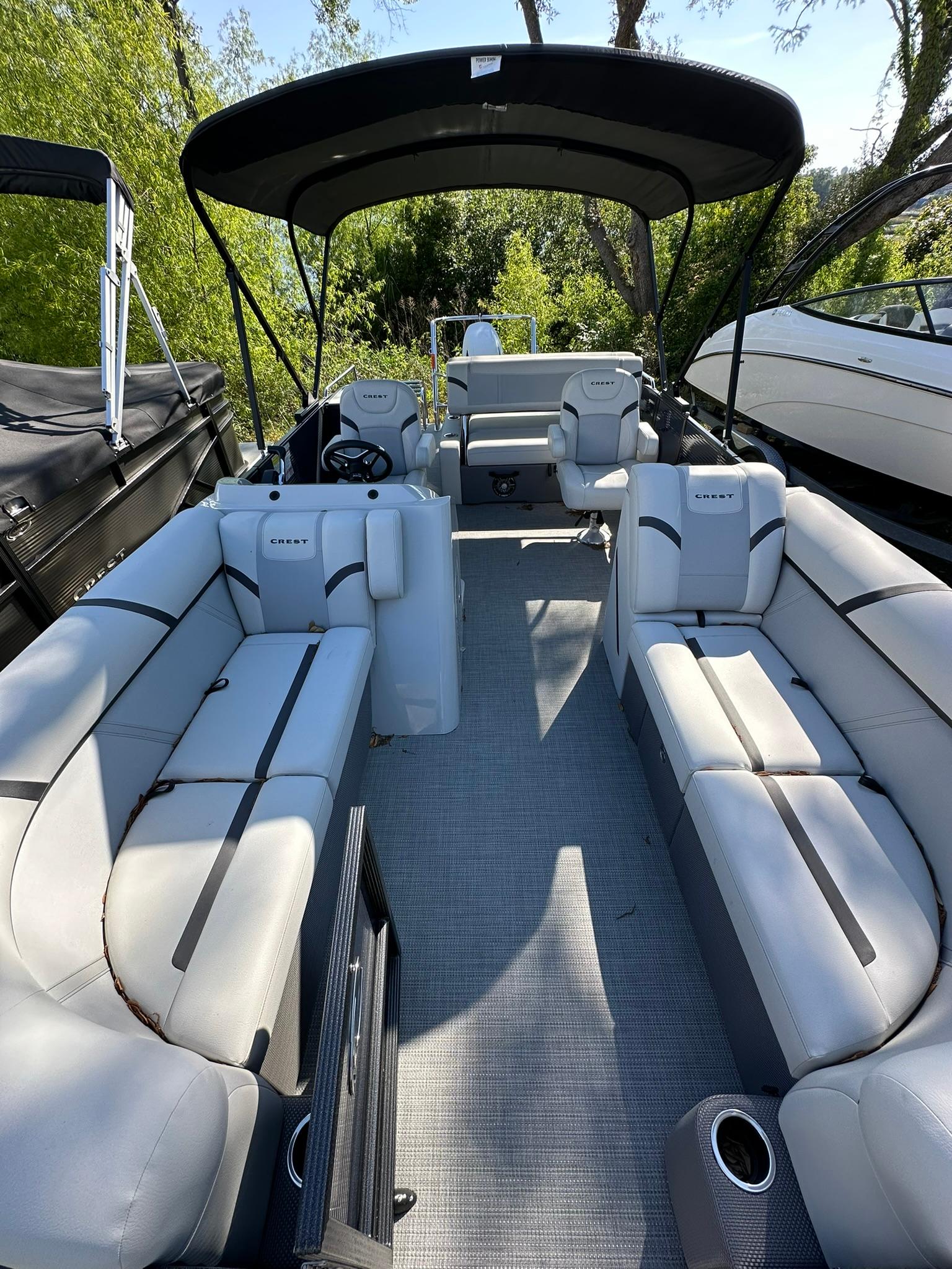 Crest Classic Lx Pontoon For Sale Yachtworld