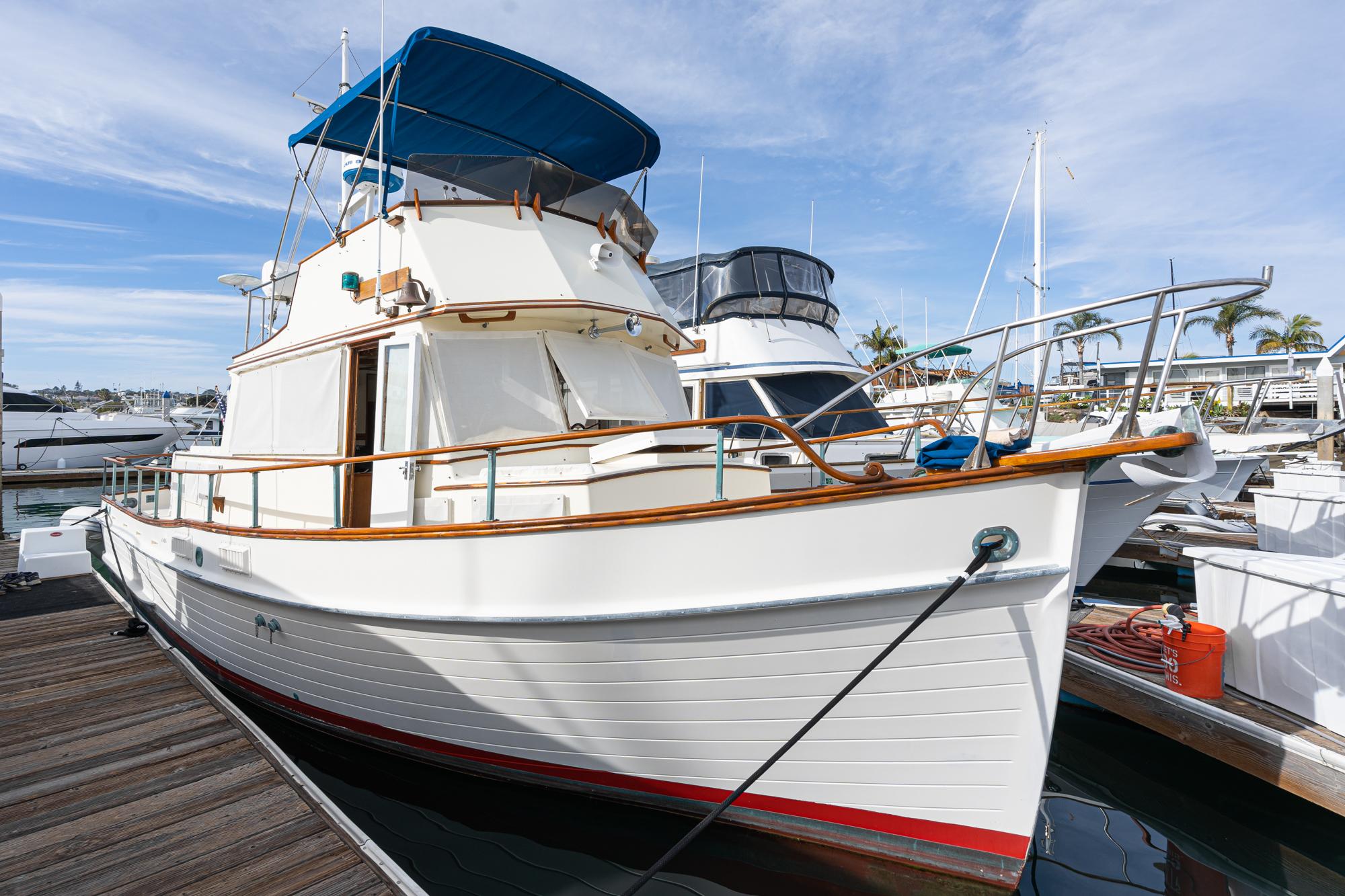 Grand Banks Classic Trawlers Vendre Yachtworld