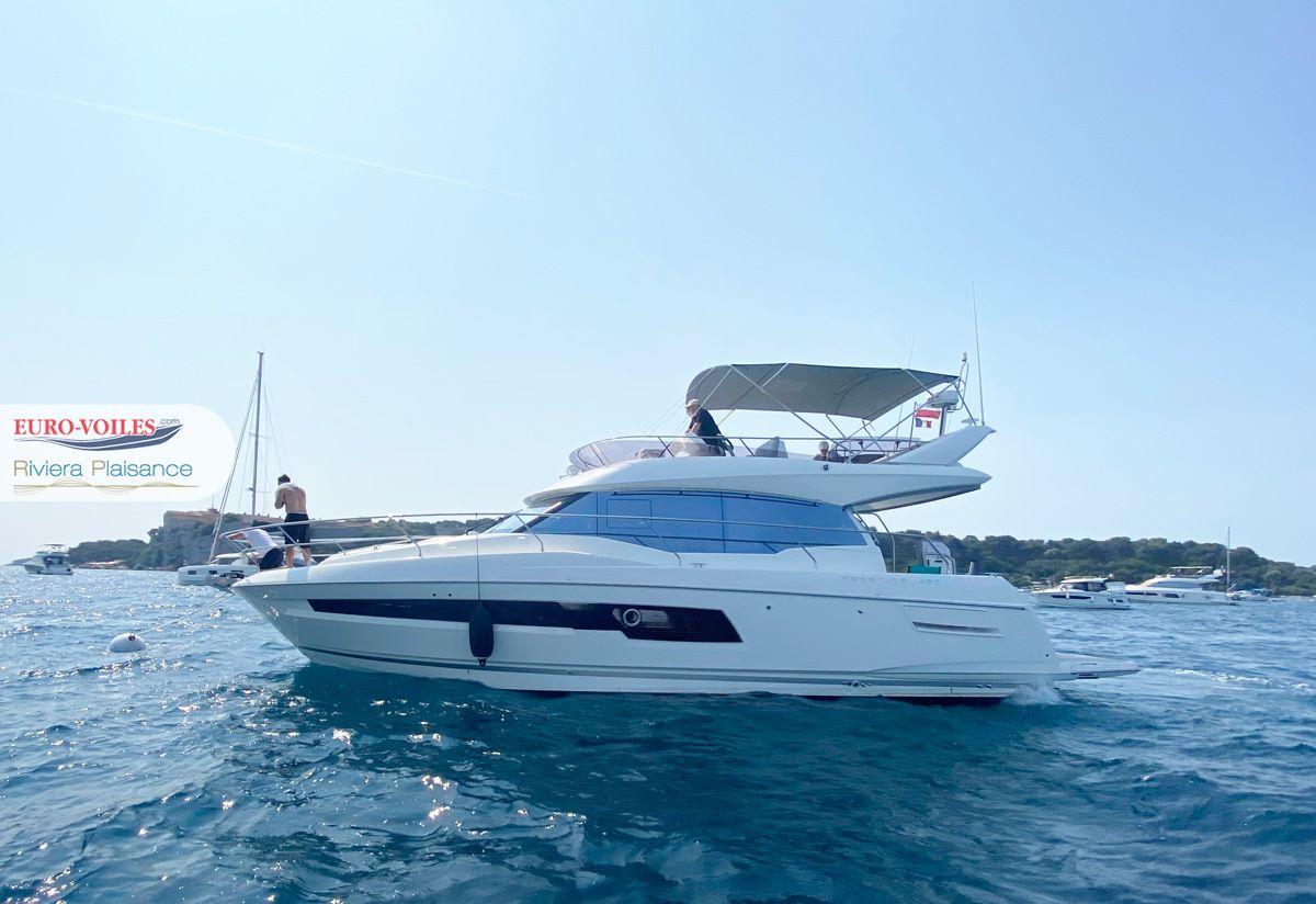 Prestige Bateaux Flybridge Vendre Yachtworld