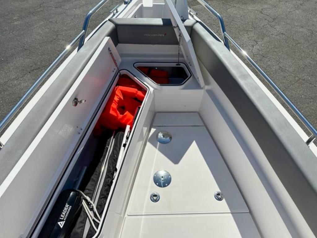 Axopar Cabin Center Console For Sale Yachtworld