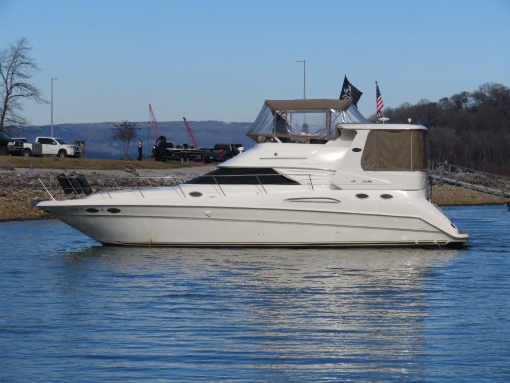 1998 Sea Ray 420 Aft Cabin Bateaux à cabine arrière à vendre YachtWorld