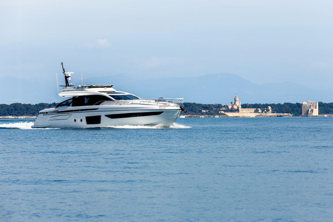 Yacht for Sale | 81 Azimut Yachts CANNES, France | Denison Yacht Sales