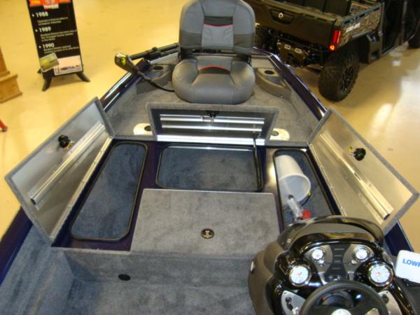2021 Tracker Boats boat for sale, model of the boat is Pro Team 175 TF® & Image # 5 of 17