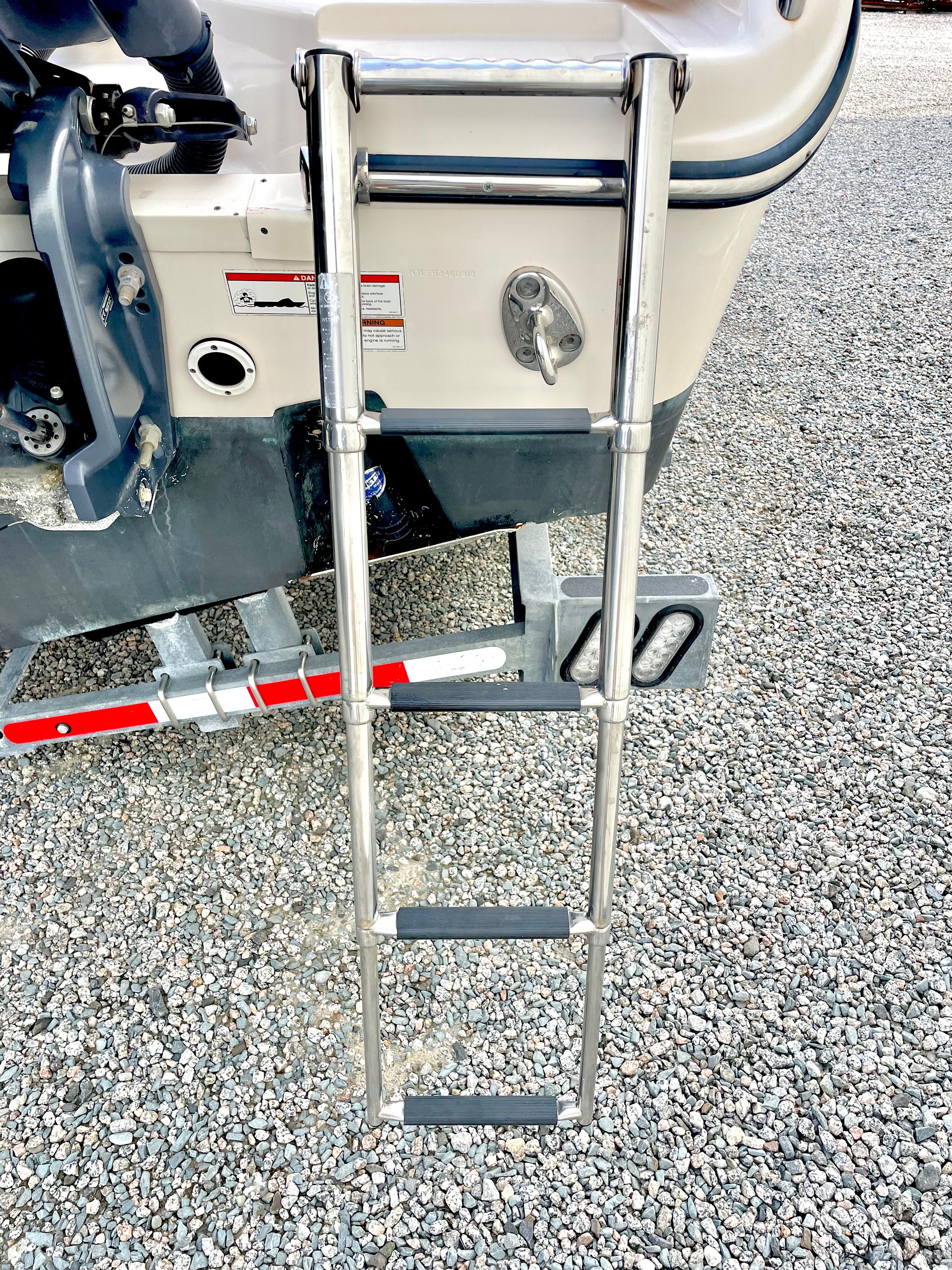 2018-grady-white-freedom-255-power-9650024-977713050-0-020520251645-45