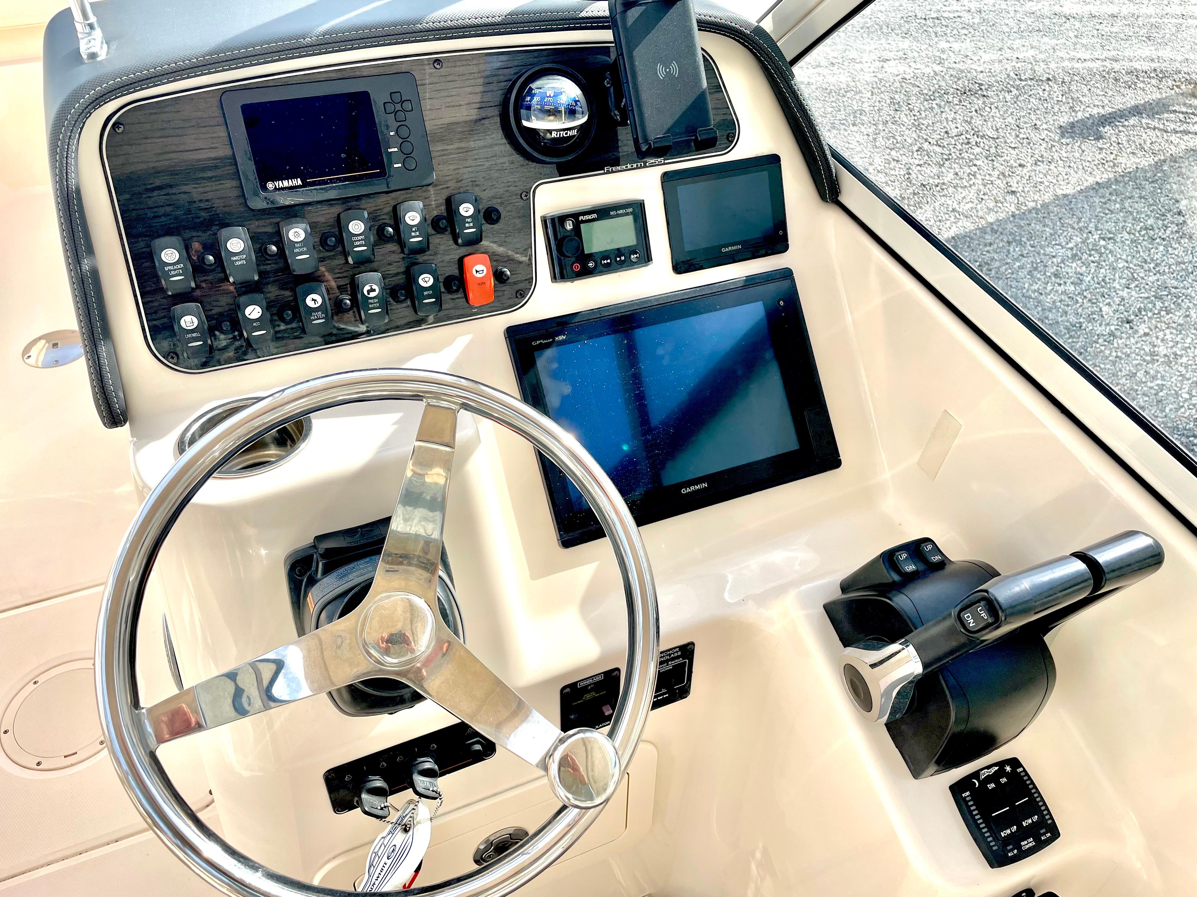 2018-grady-white-freedom-255-power-9650024-977713067-0-020520251644-16