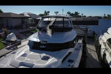 Aquila 44 Yacht video