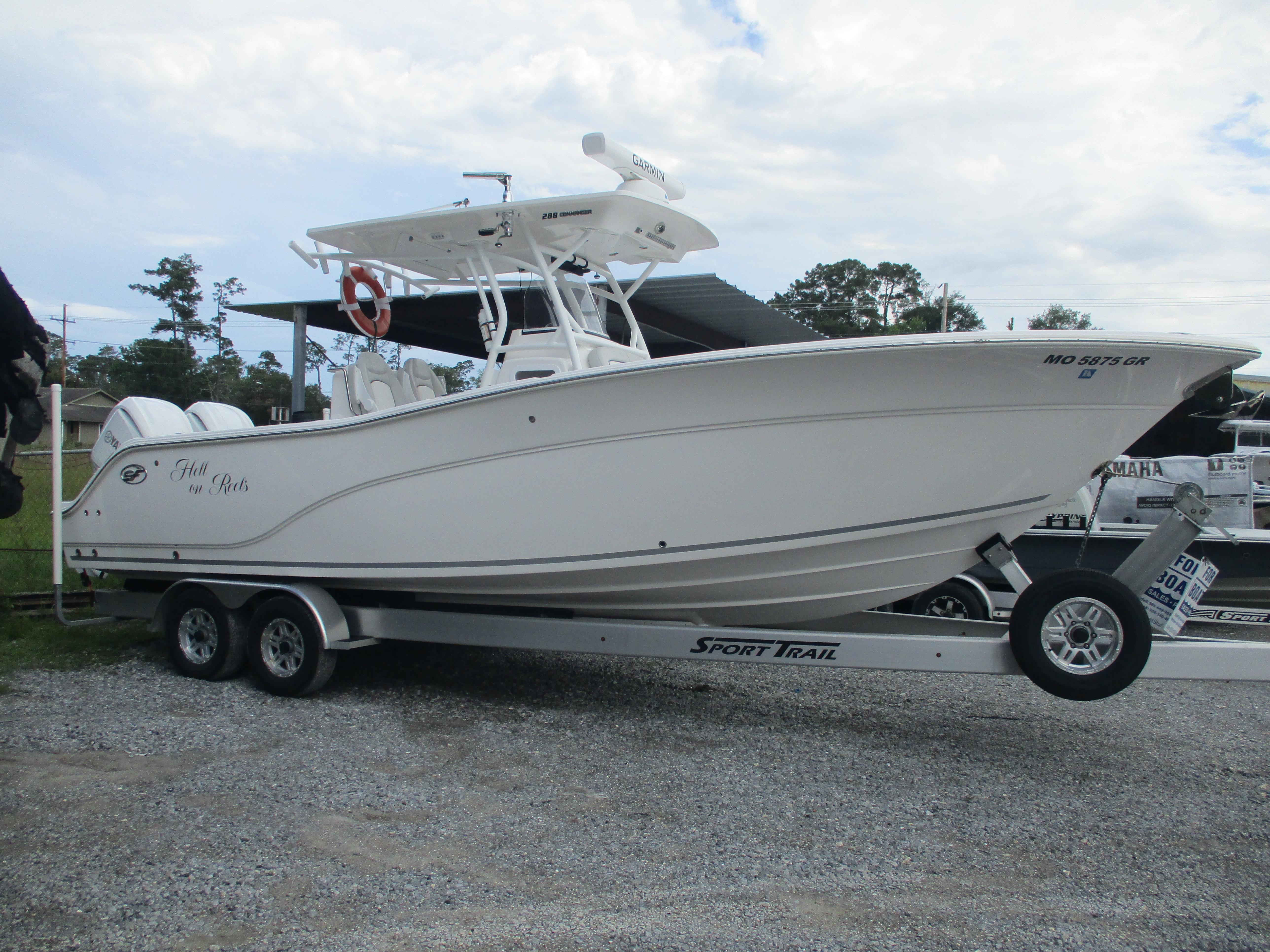 2022 Sea Fox 288 Commander