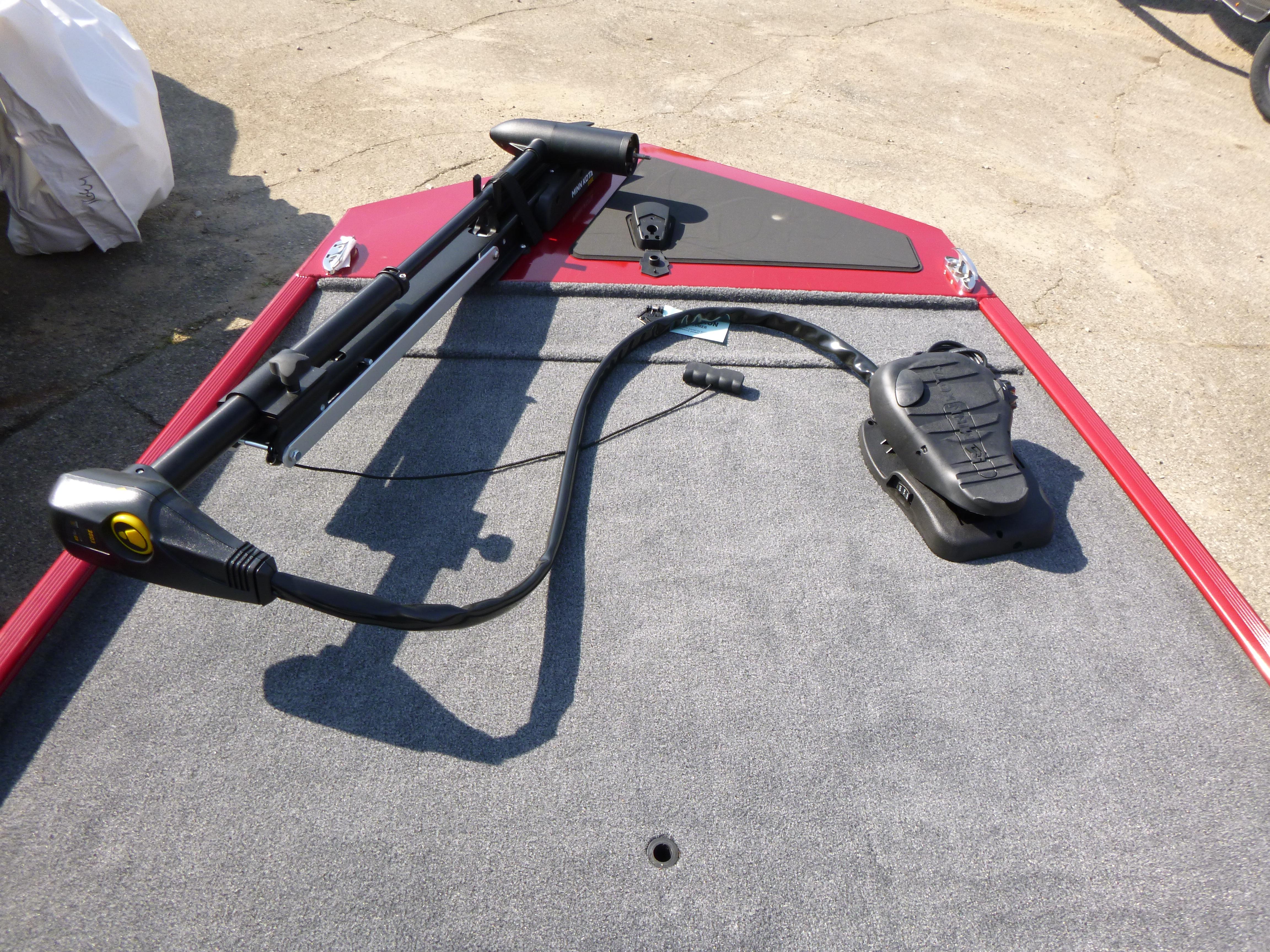 2025 Tracker Bass Tracker Classic XL Gallery