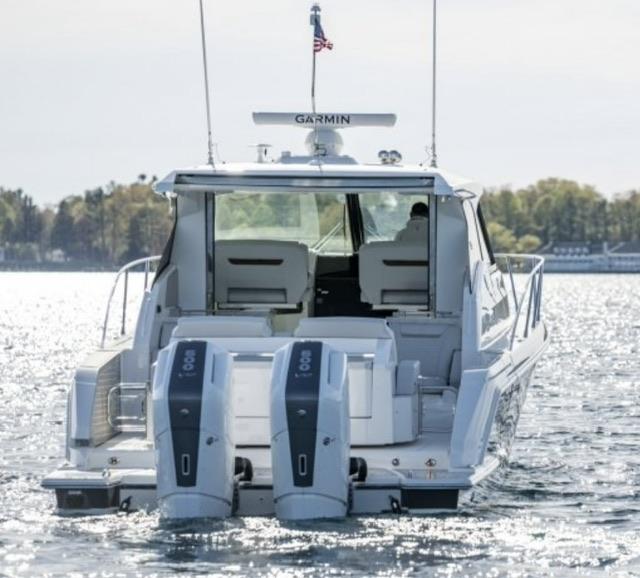 2022 Tiara 43 le