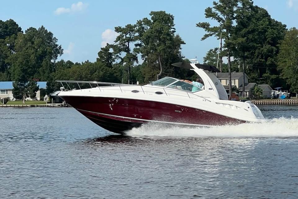 NC 10478 RC Knot 10 Yacht Sales NC 10478 RC Knot 10 Yacht Sales