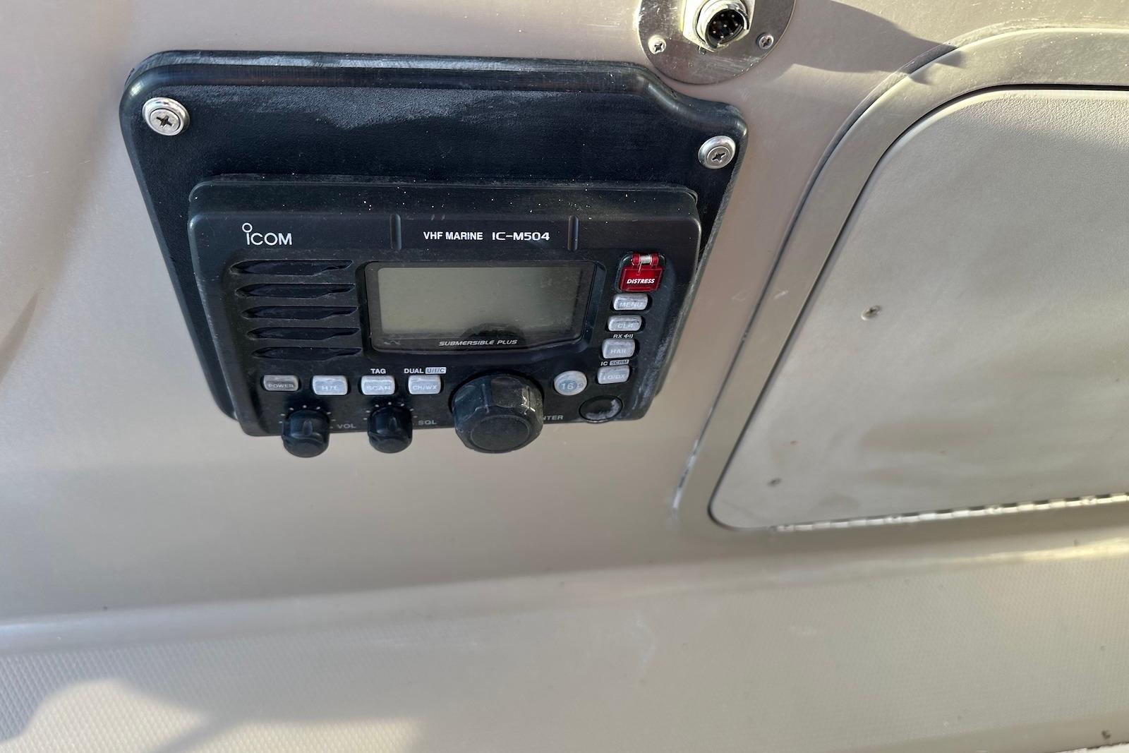 NC 10478 RC Knot 10 Yacht Sales NC 10478 RC Knot 10 Yacht Sales