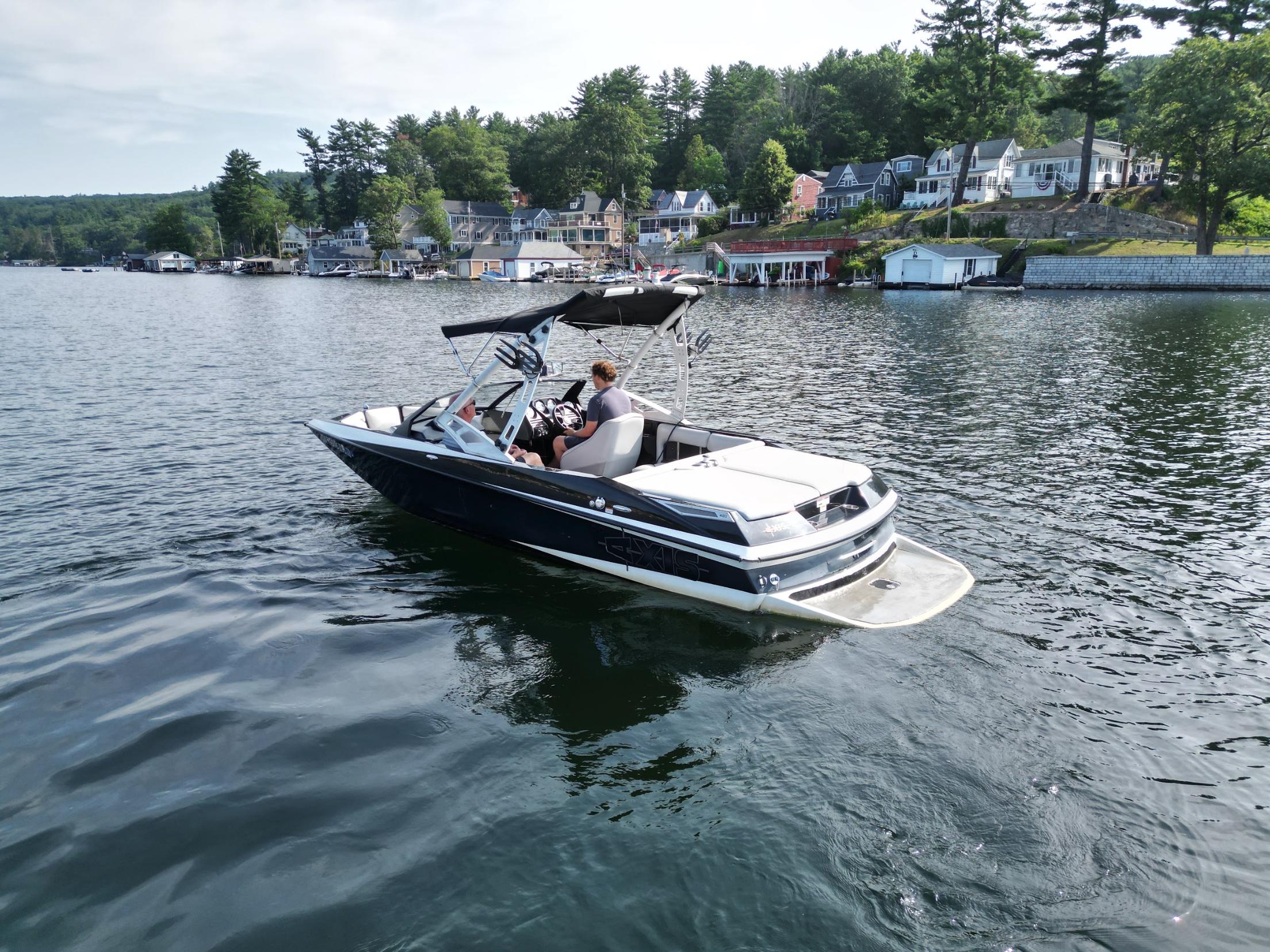 Boat image 5