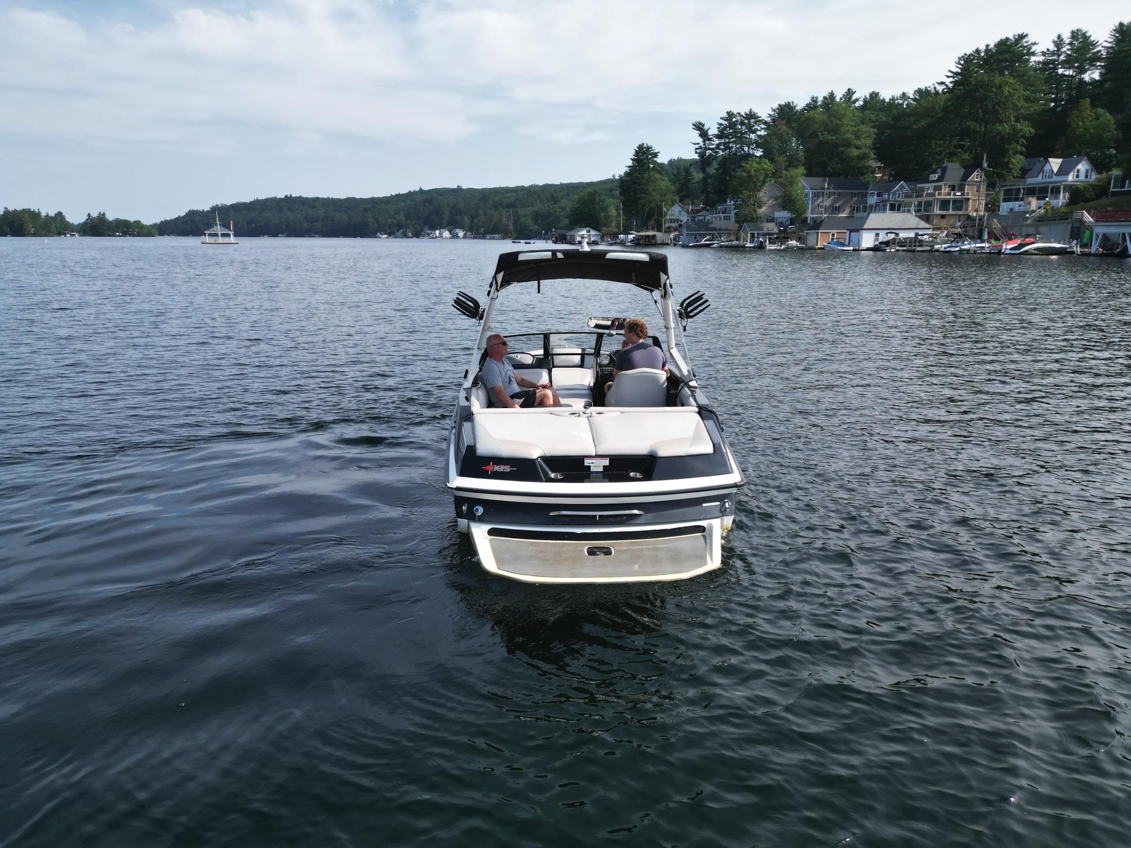 Boat image 9