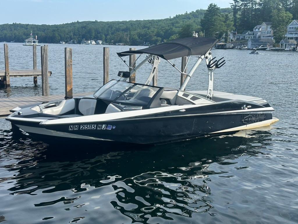 Boat image 11