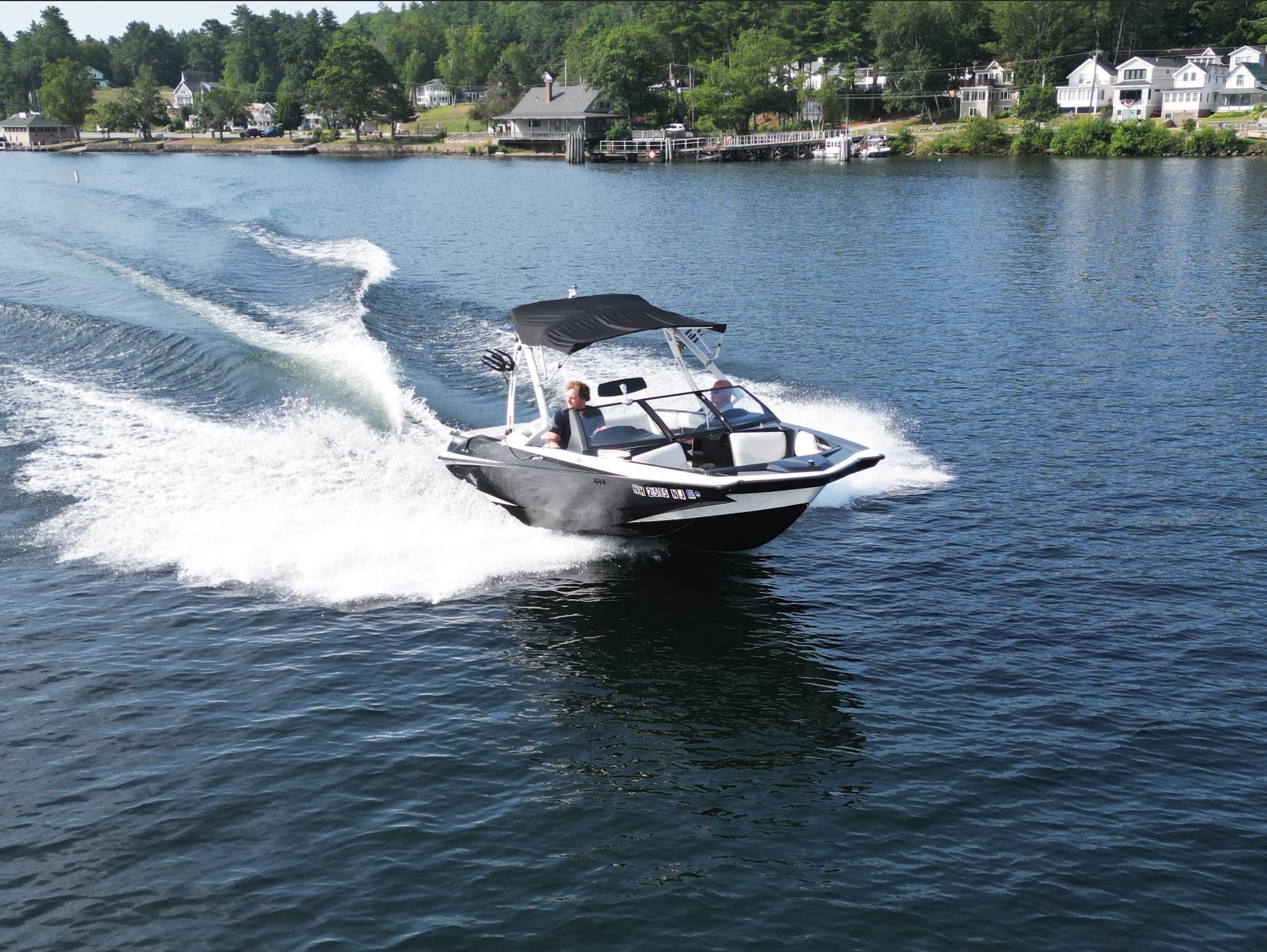 Boat image 19