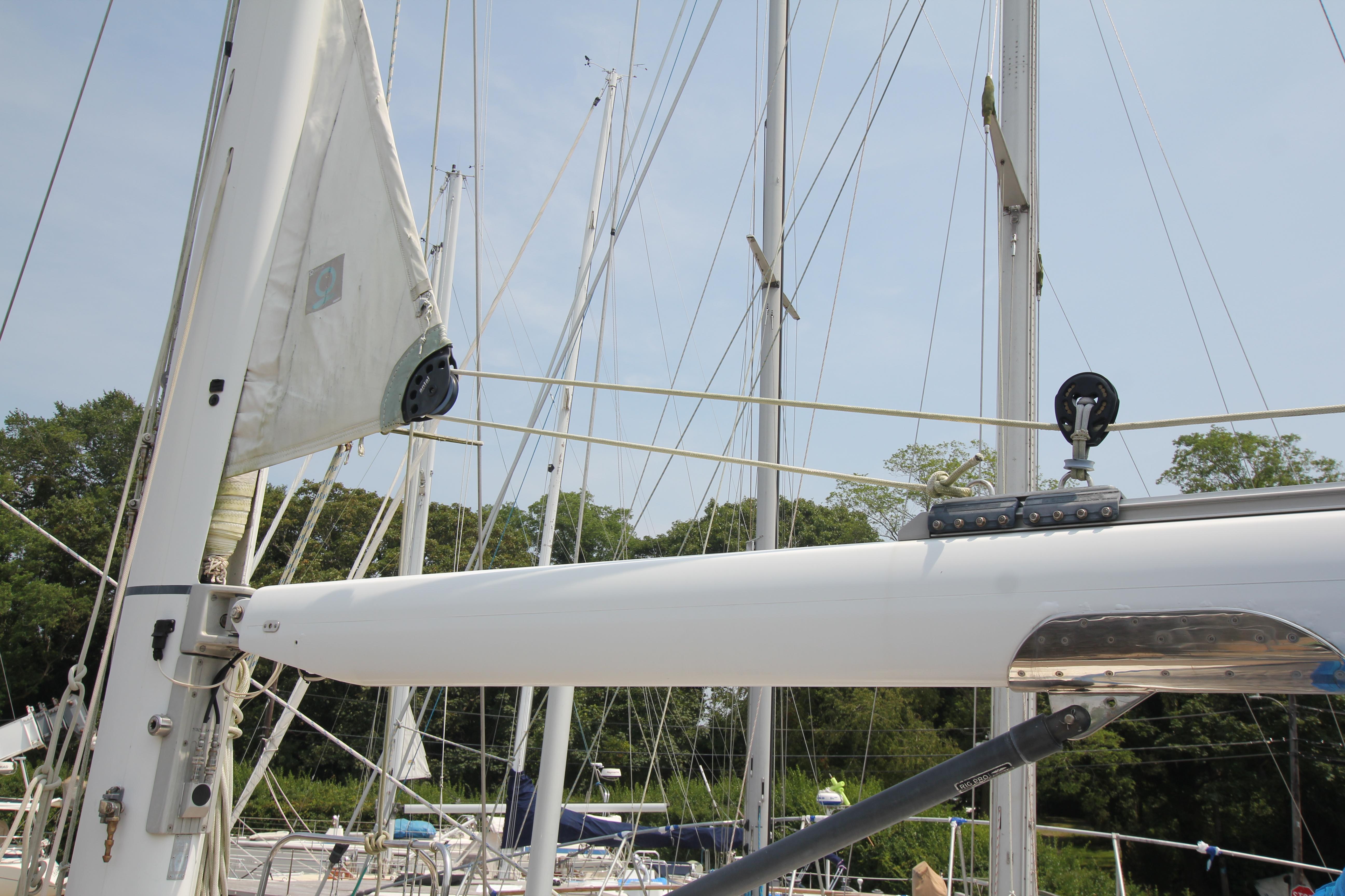 Newport RI Yacht Brokerage