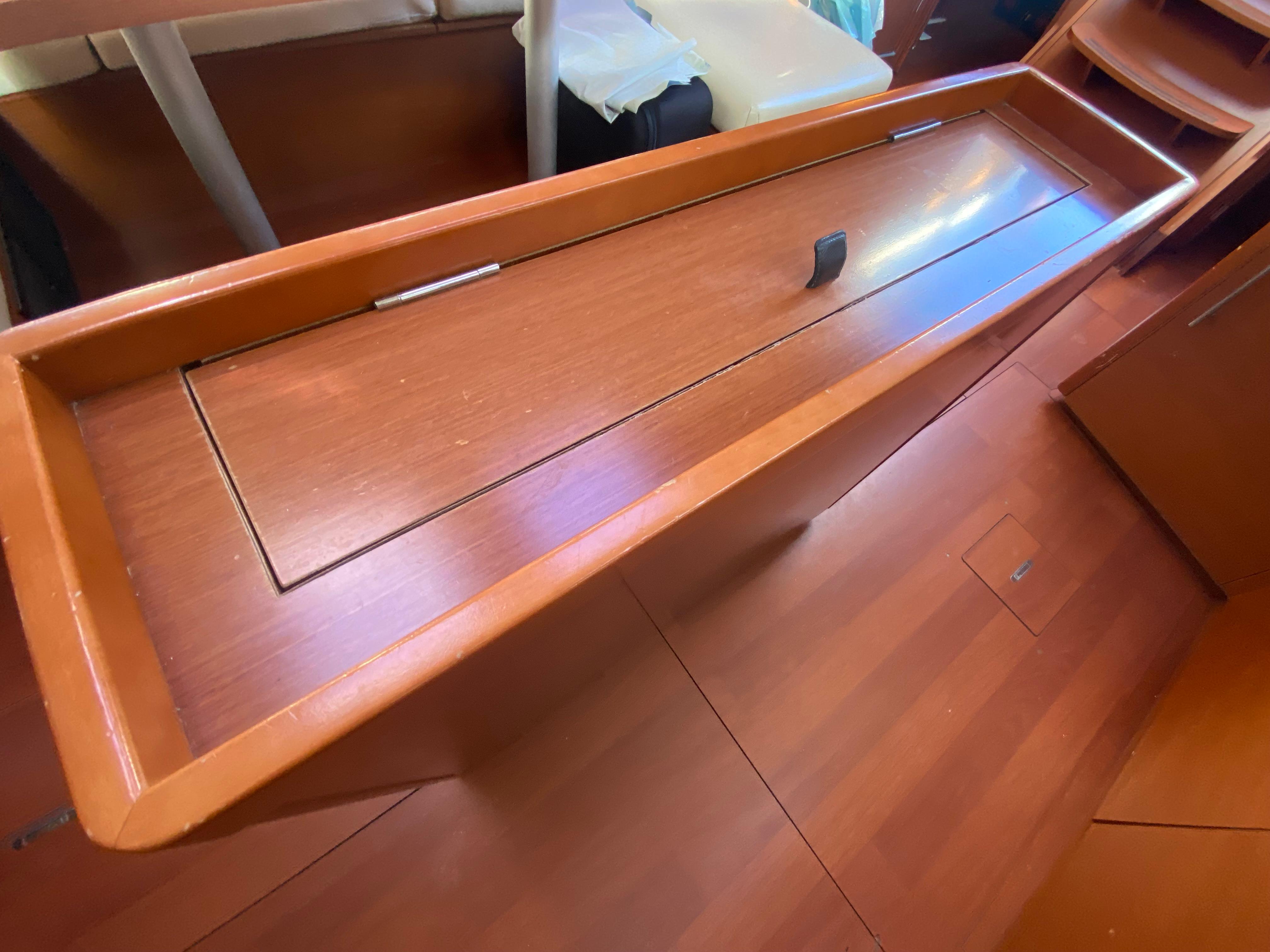 Yacht Photos Pics