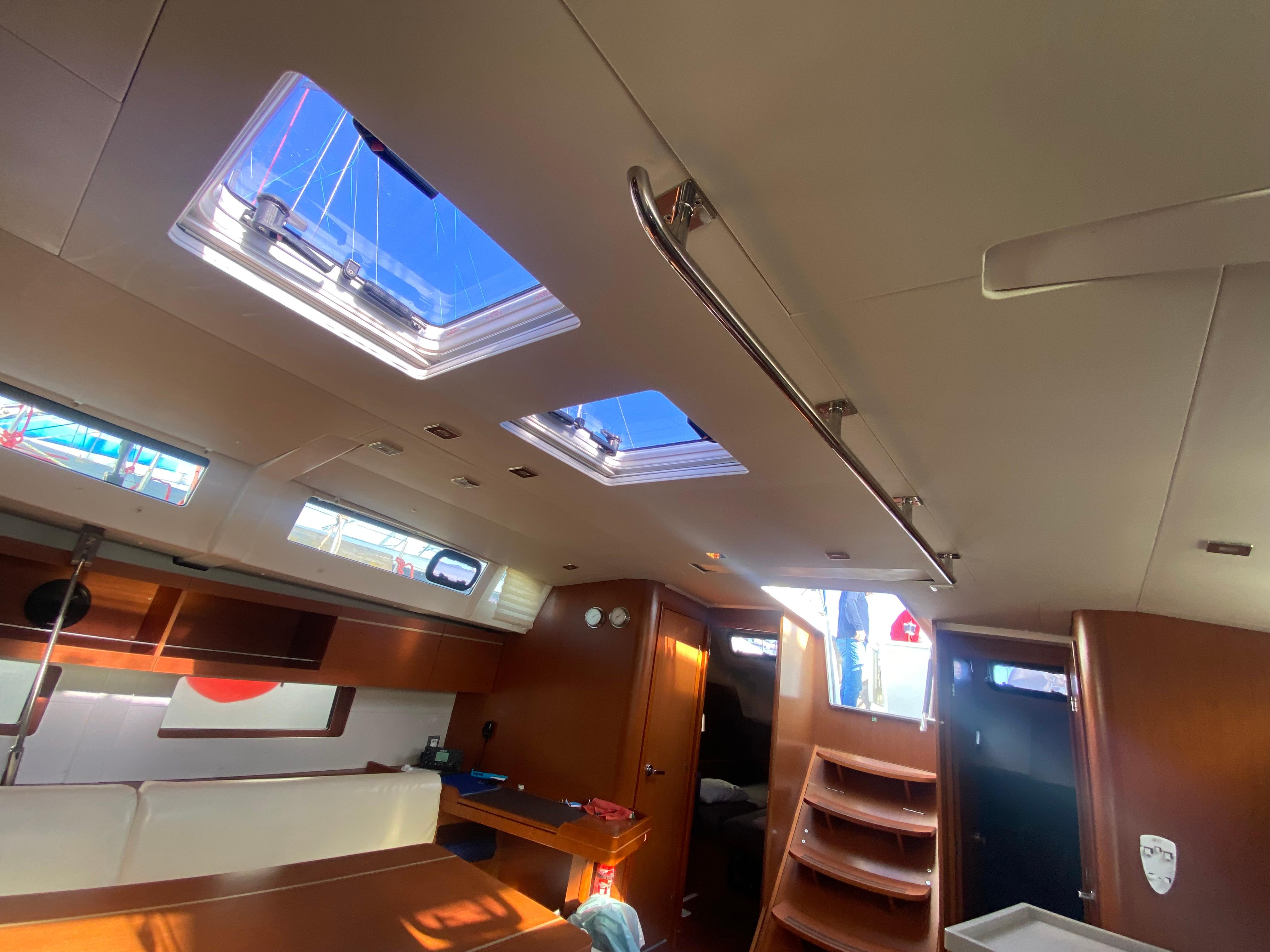 Yacht Photos Pics