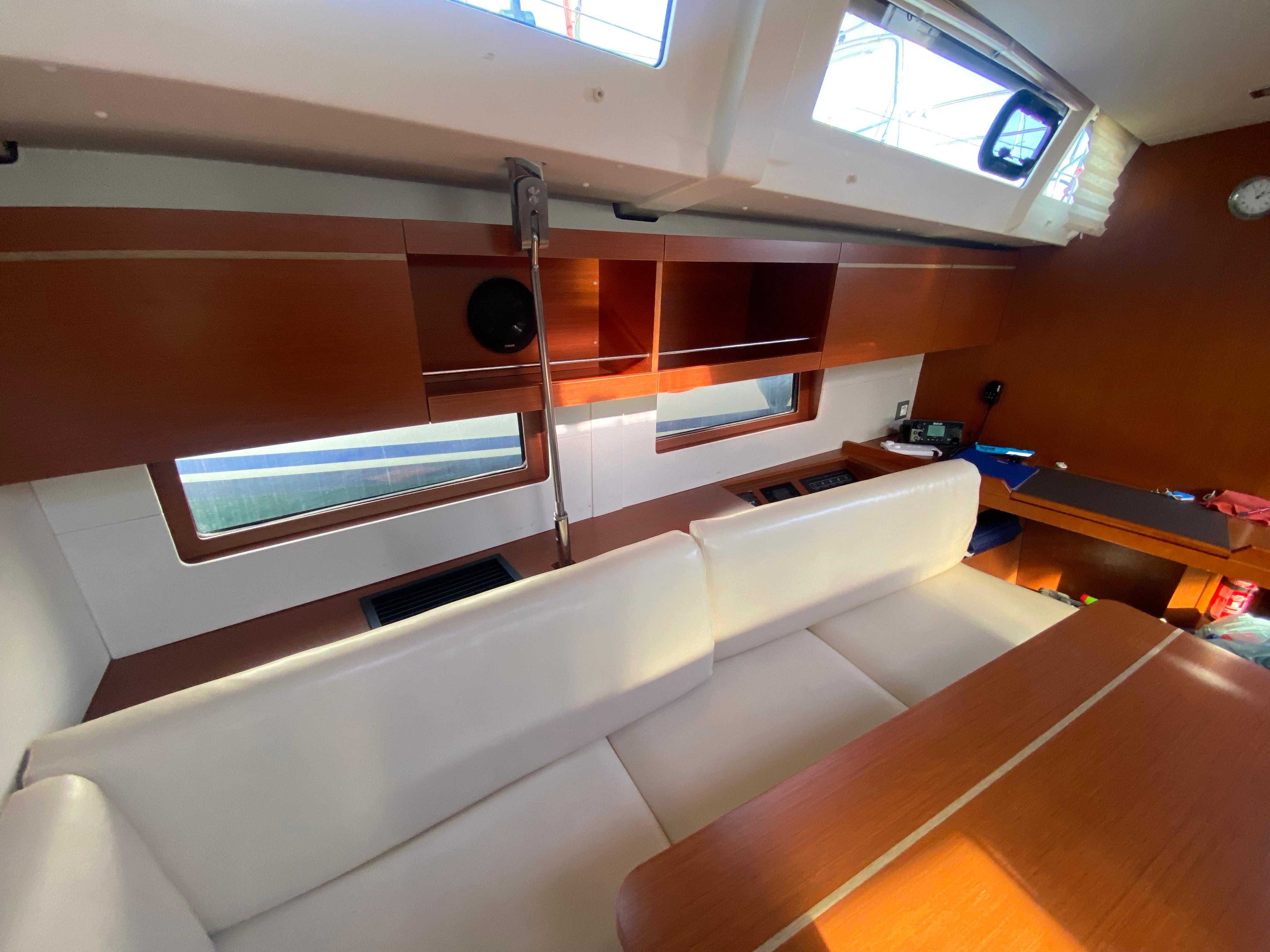 Yacht Photos Pics