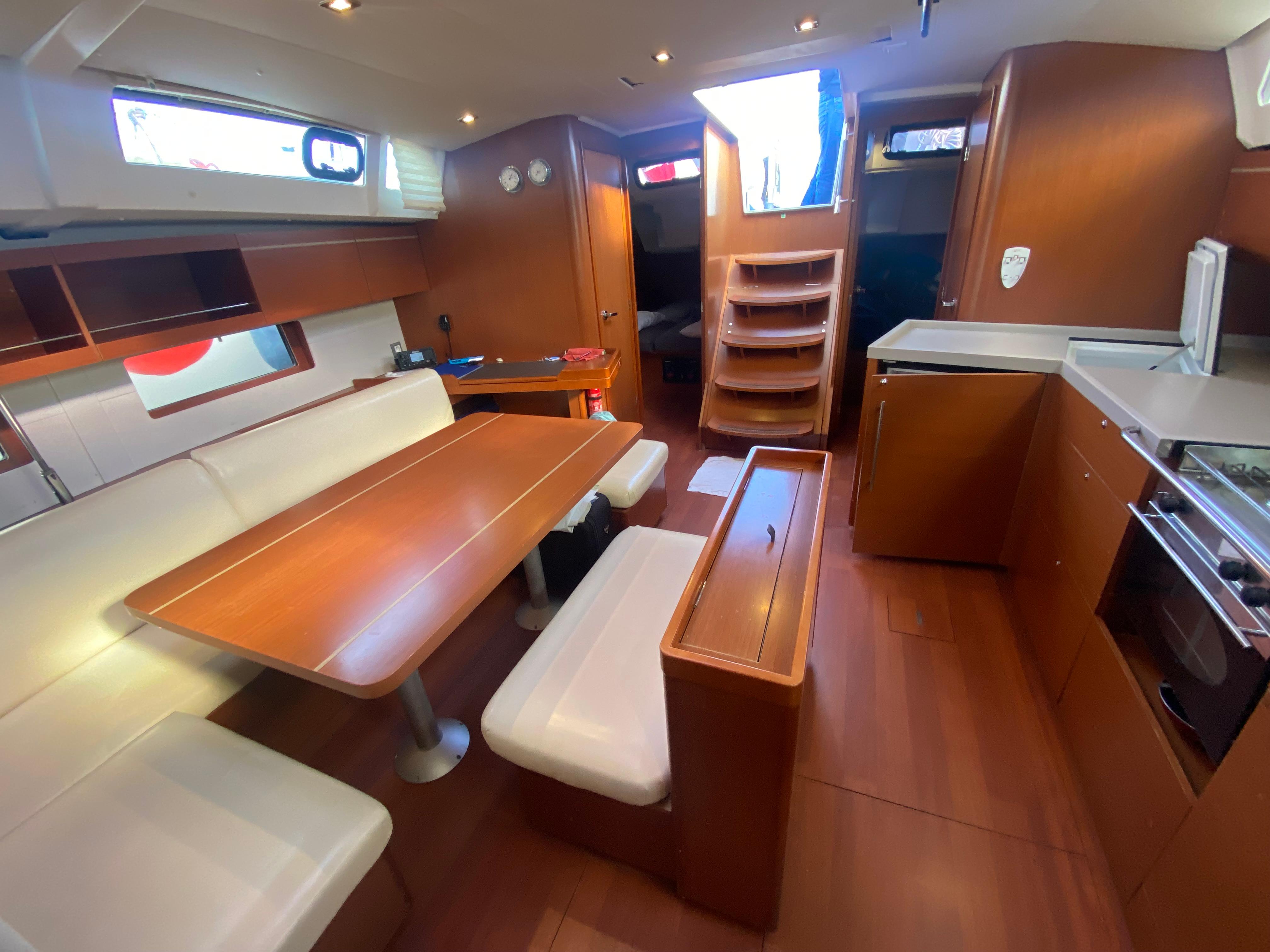 Yacht Photos Pics