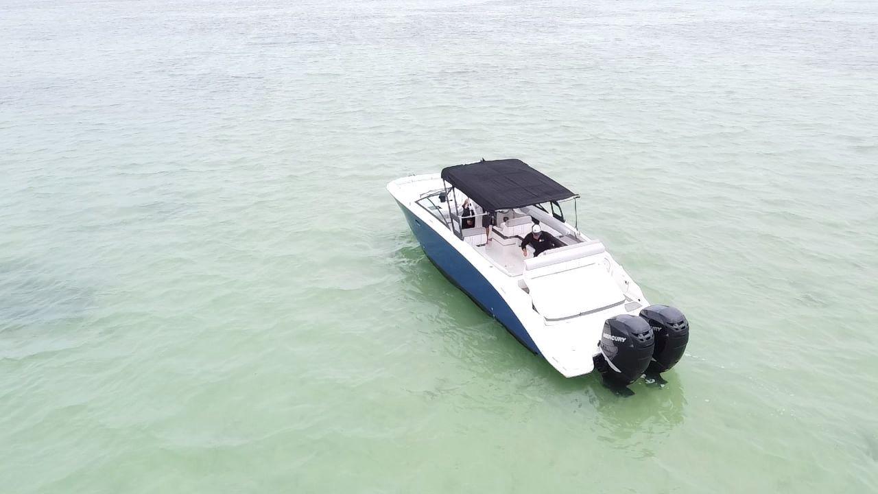 2017-sea-ray-sdx-290-outboard-power-9830052-20250606123252223-1_XLARGE