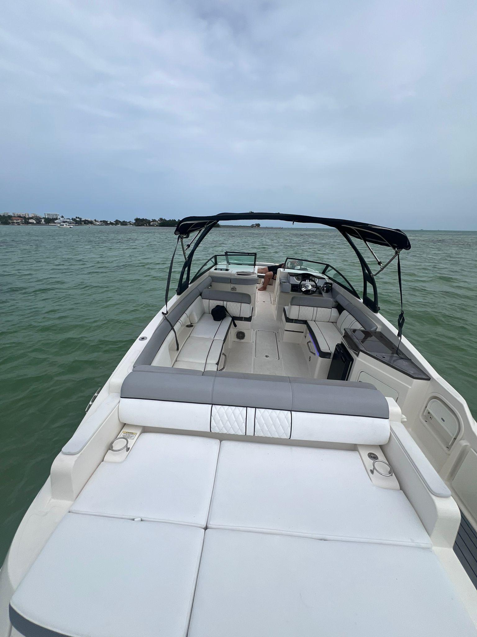 2017-sea-ray-sdx-290-outboard-power-9830052-20250606123253462-1_XLARGE