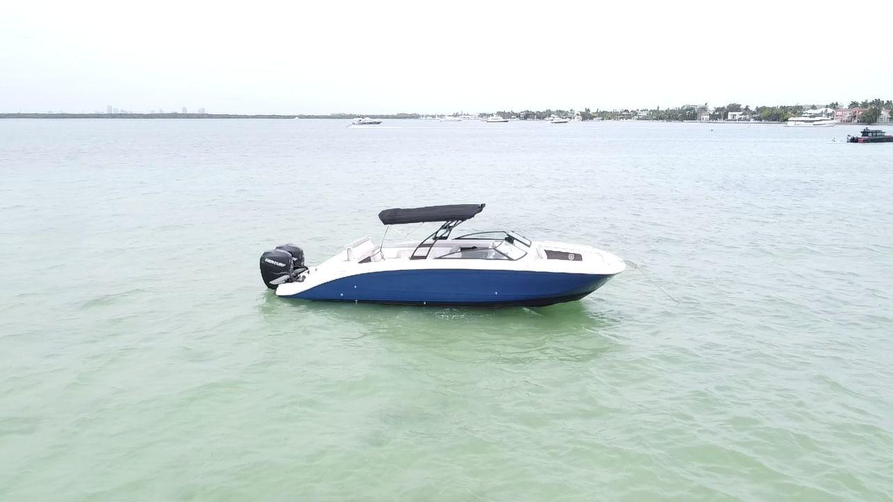 2017-sea-ray-sdx-290-outboard-power-9830052-20250606123259219-1_XLARGE