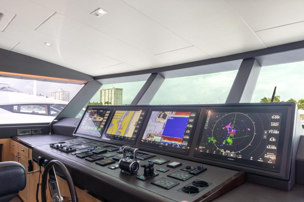 Pilothouse Helm and Electronics and Navigation