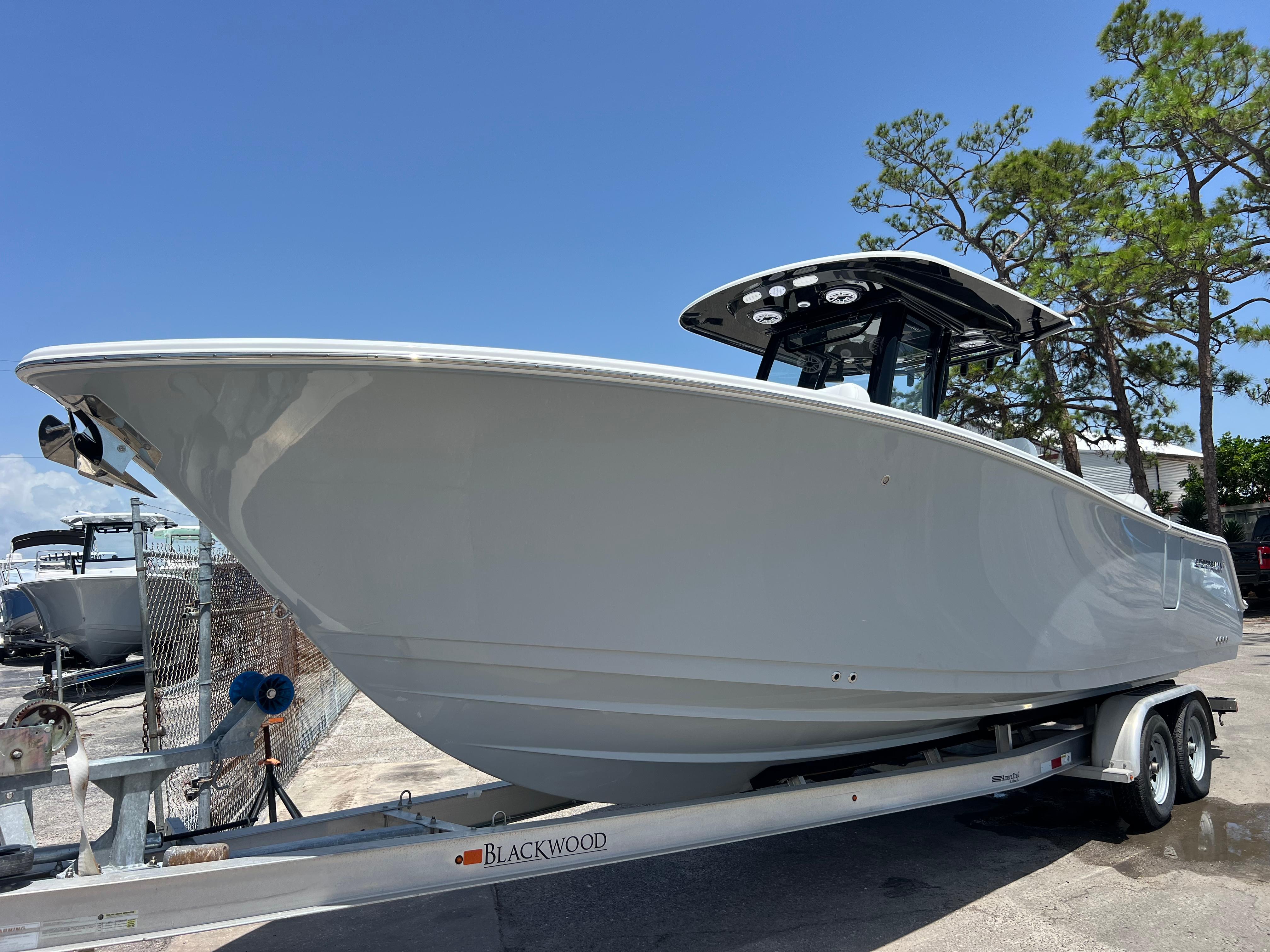 2025 Sportsman Heritage 261 Center Console