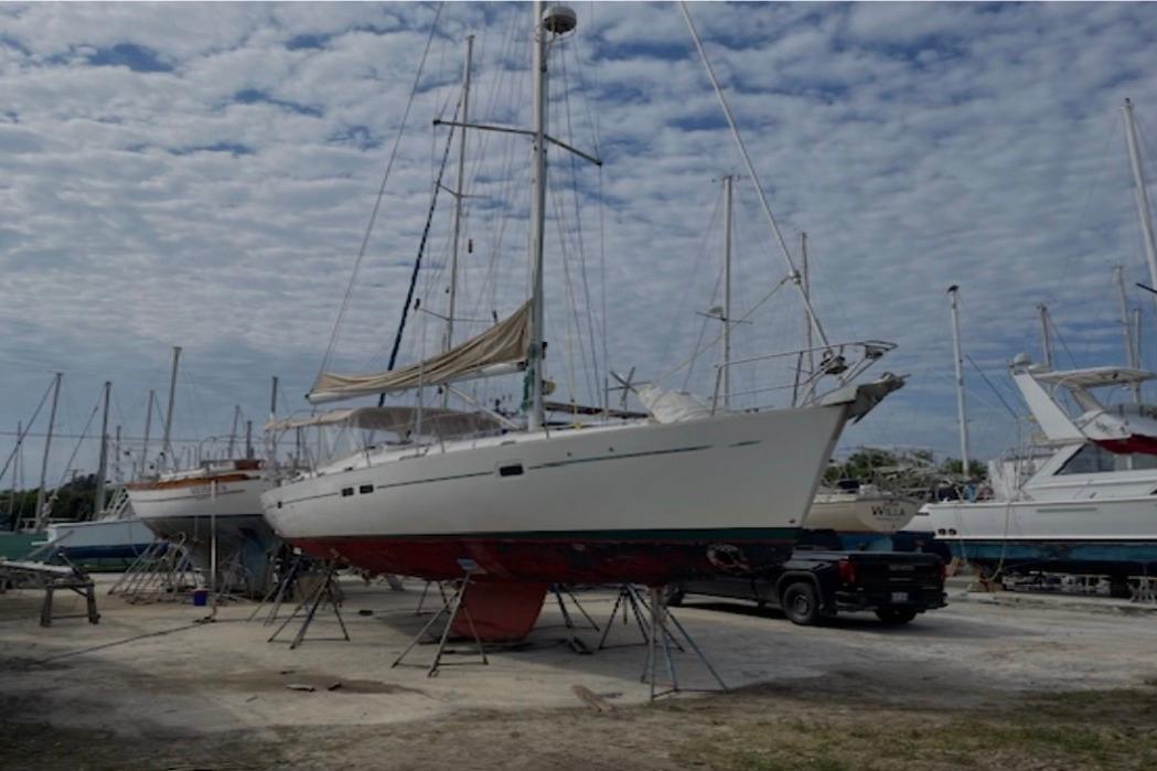42' Beneteau 2001