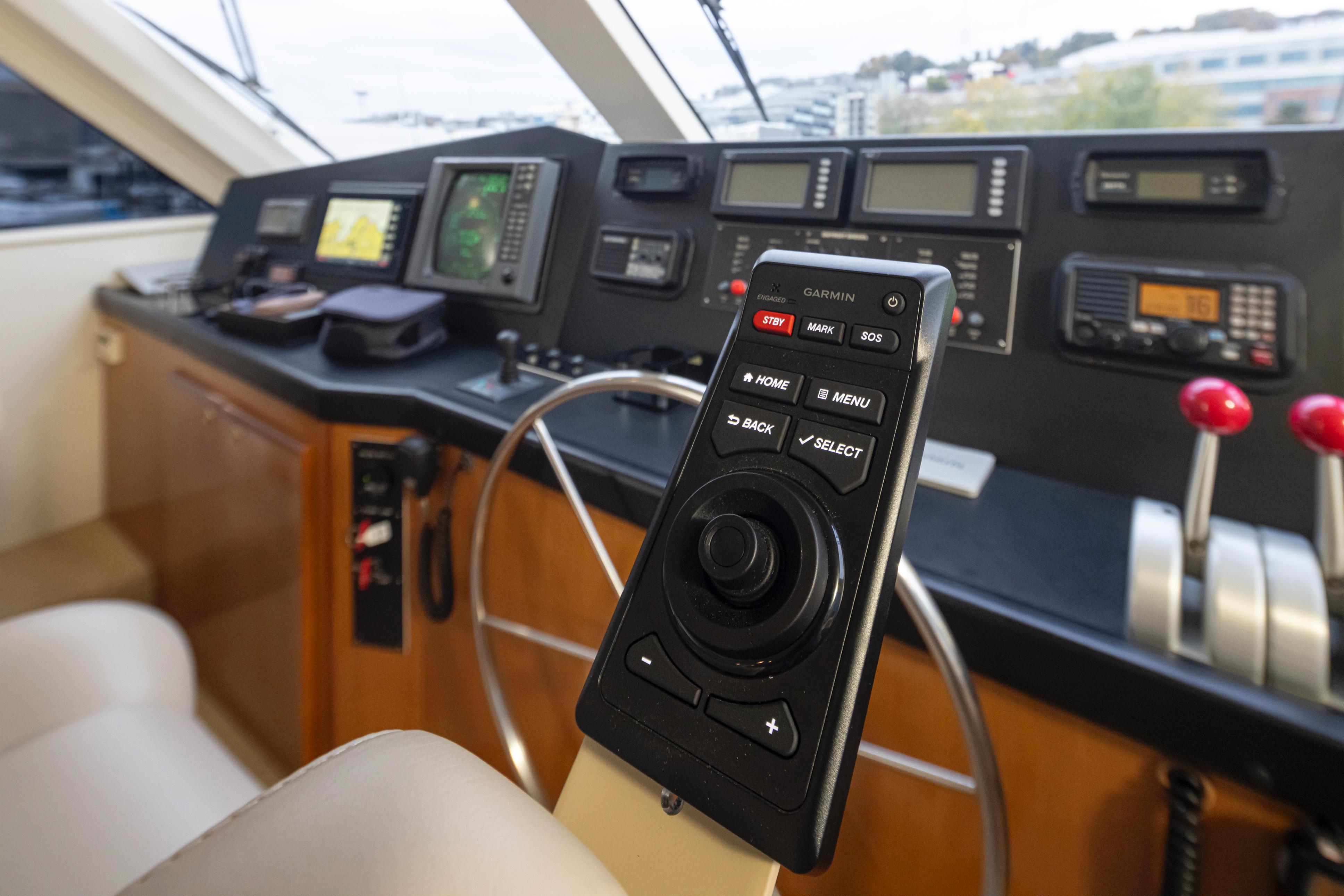 2000 Viking 72 Convertible #TBRB72520 inventory image at Sun Country Yachts, South Lake Union (Seattle) 2000 Viking 72 Convertible #TBRB72520 inventory image at Sun Country Yachts, South Lake Union (Seattle)