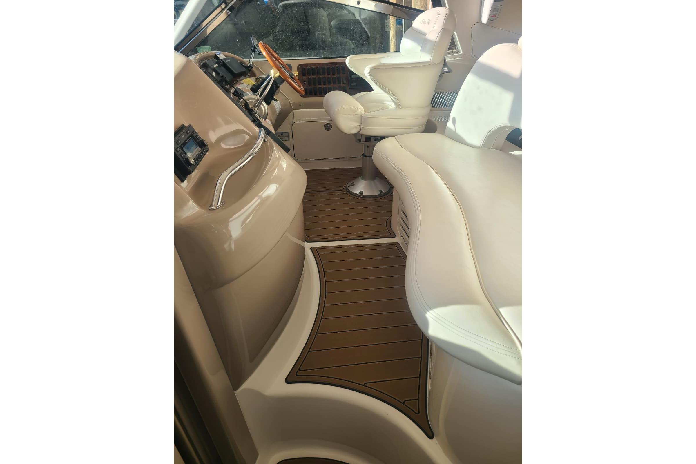 M 10634 EF Knot 10 Yacht Sales M 10634 EF Knot 10 Yacht Sales