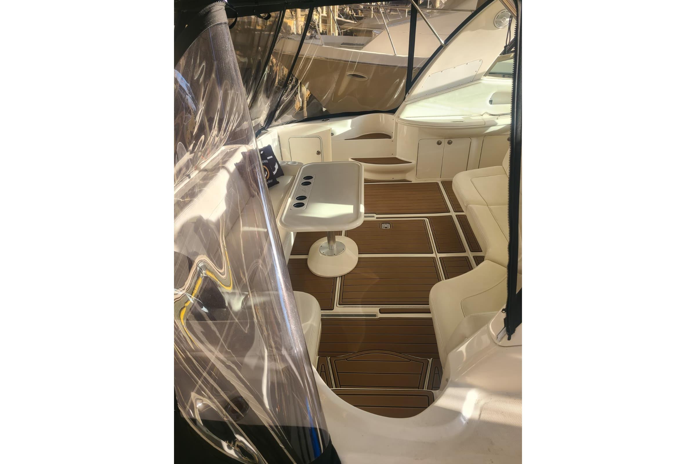 M 10634 EF Knot 10 Yacht Sales M 10634 EF Knot 10 Yacht Sales
