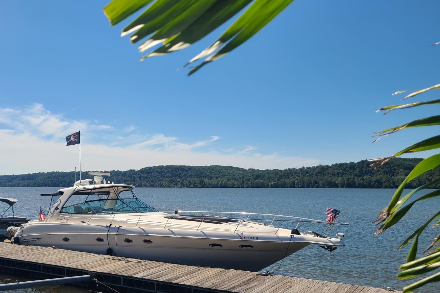 M 10634 EF Knot 10 Yacht Sales M 10634 EF Knot 10 Yacht Sales