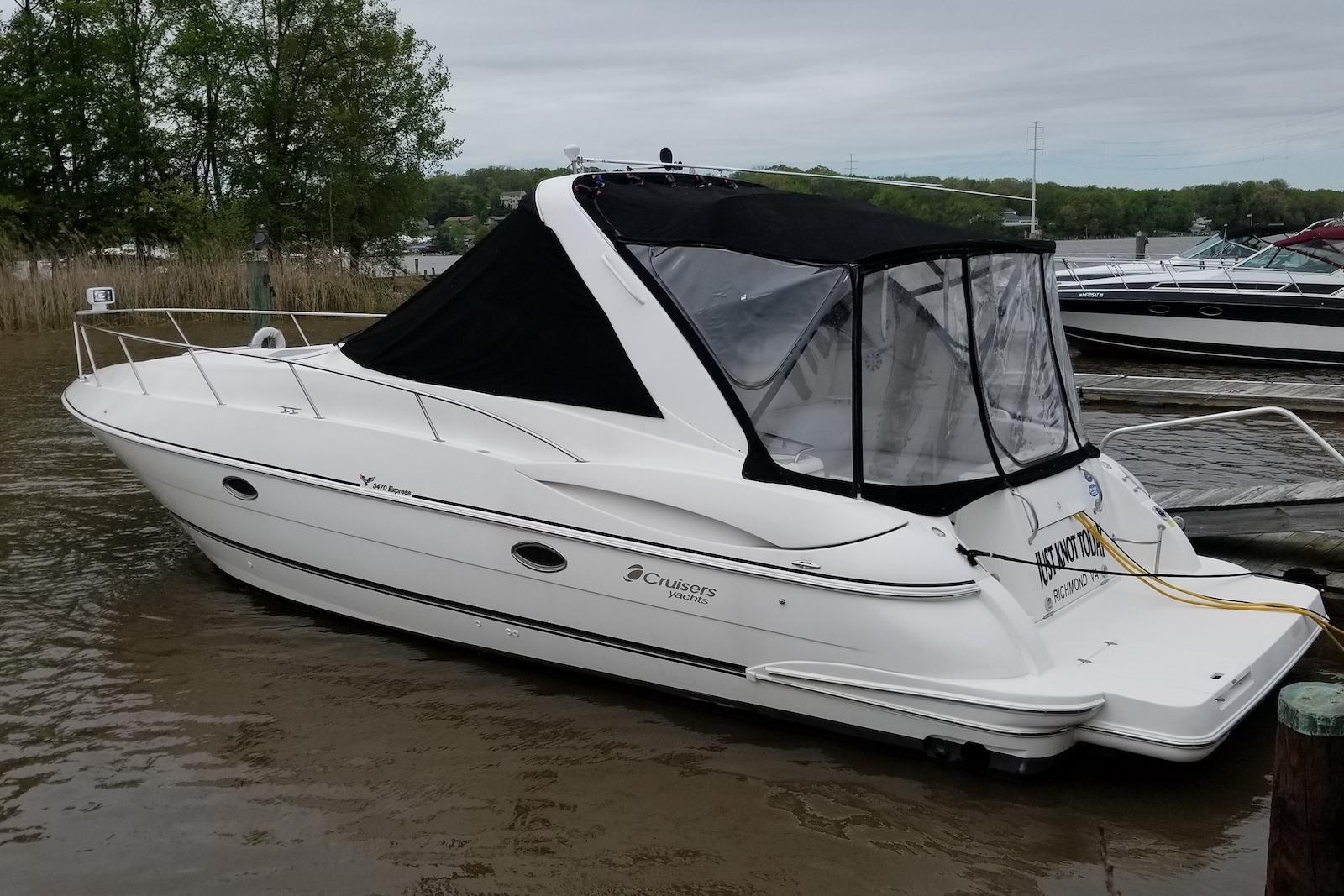 M 10633 TW Knot 10 Yacht Sales M 10633 TW Knot 10 Yacht Sales