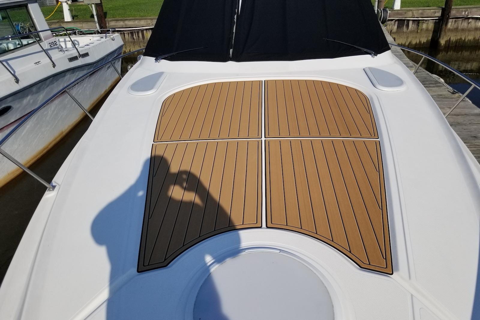M 10633 TW Knot 10 Yacht Sales M 10633 TW Knot 10 Yacht Sales