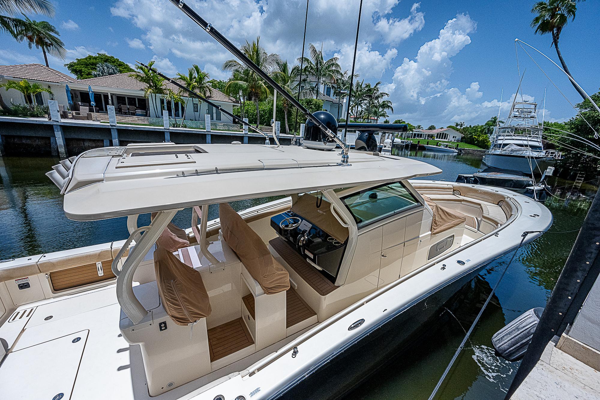 42' 2018 Scout 42 LXF -